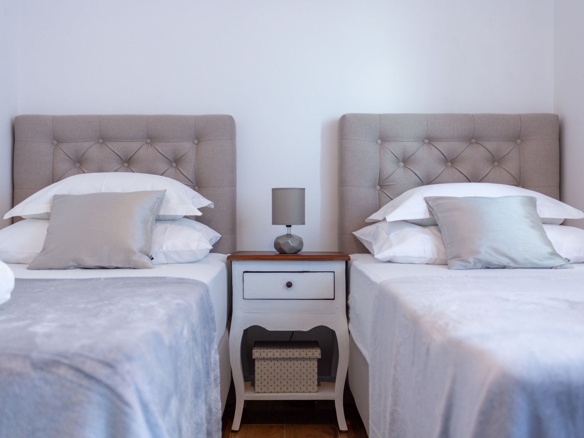 Villa Melki mit großem Privatpool-Drinnen