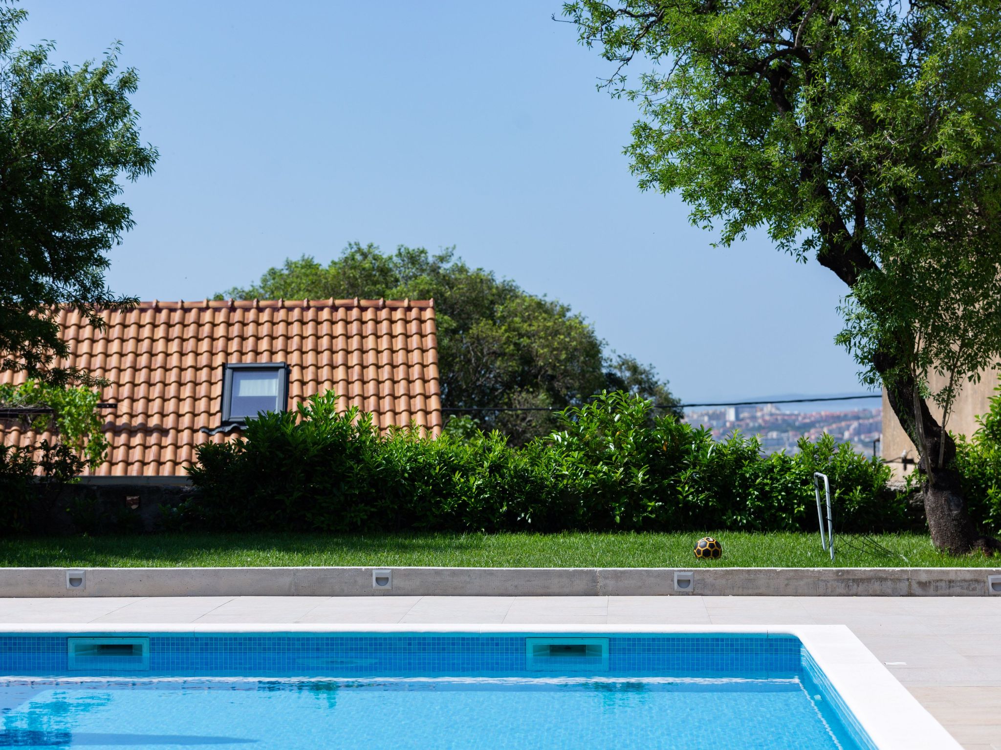 Villa Melki mit großem Privatpool-Drinnen