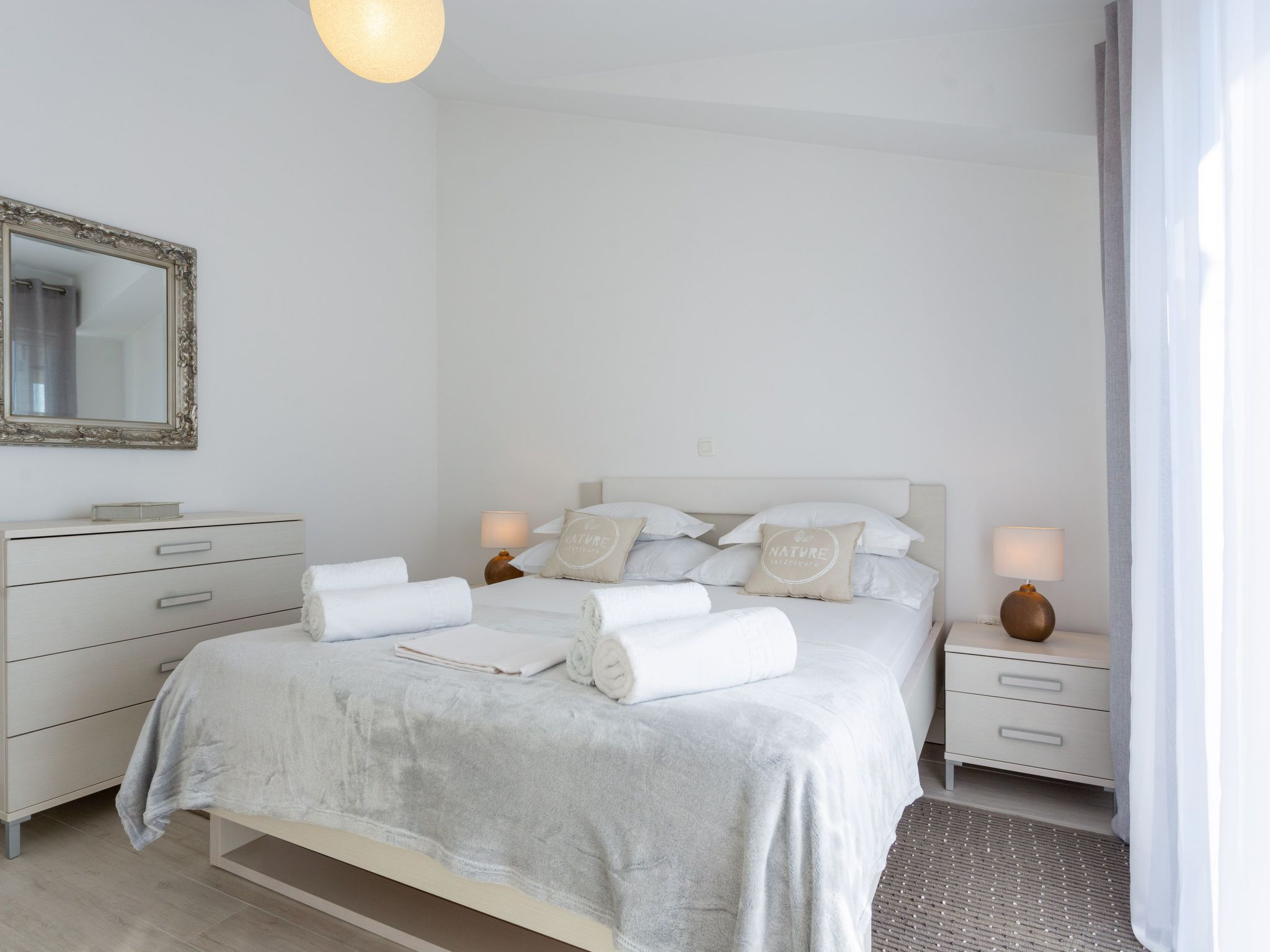 Villa Melki mit großem Privatpool-Drinnen