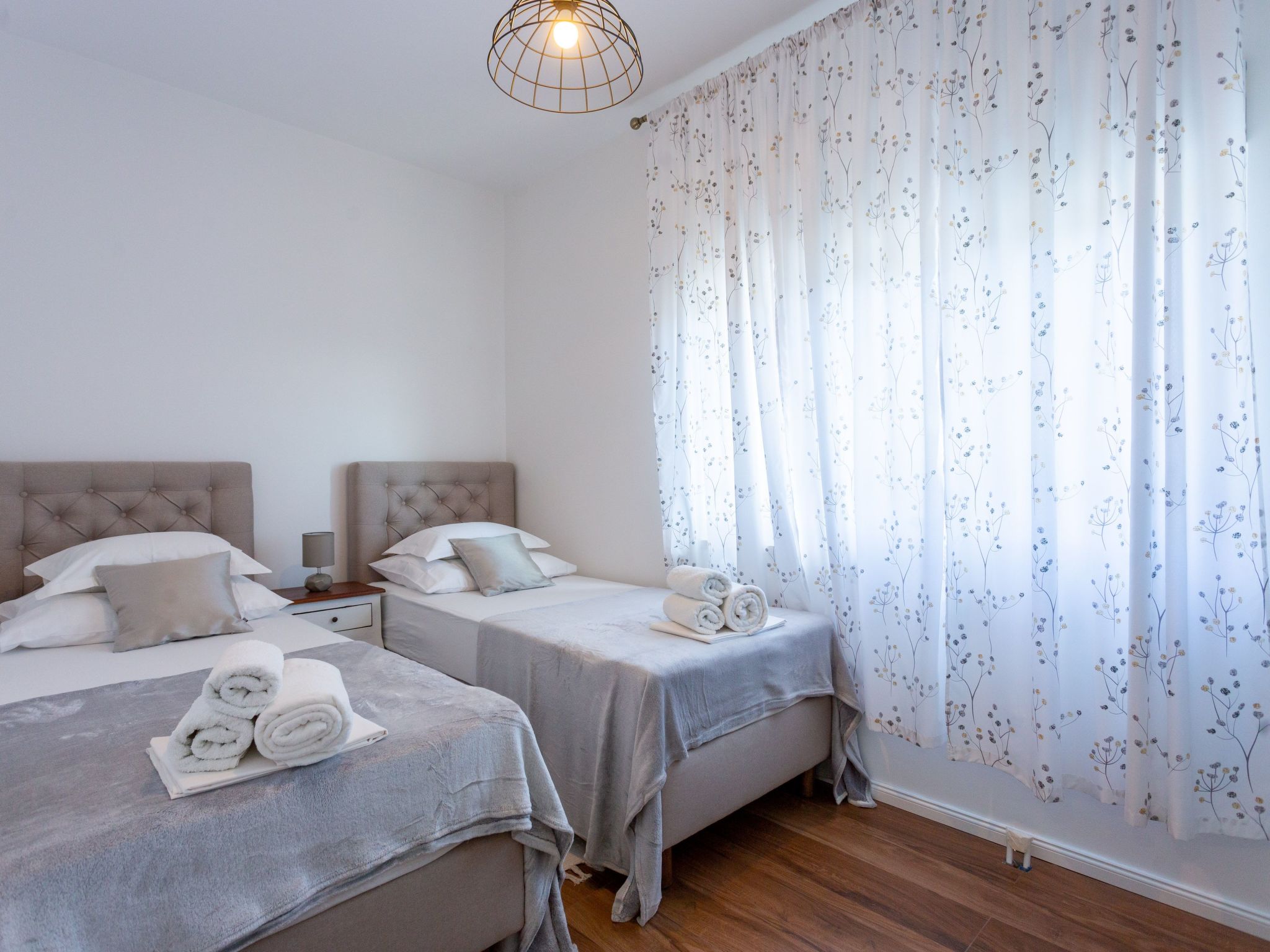 Villa Melki mit großem Privatpool-Drinnen