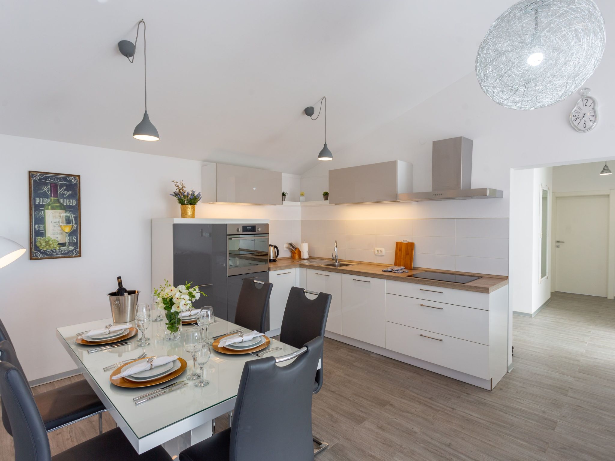 Villa Melki mit großem Privatpool-Drinnen