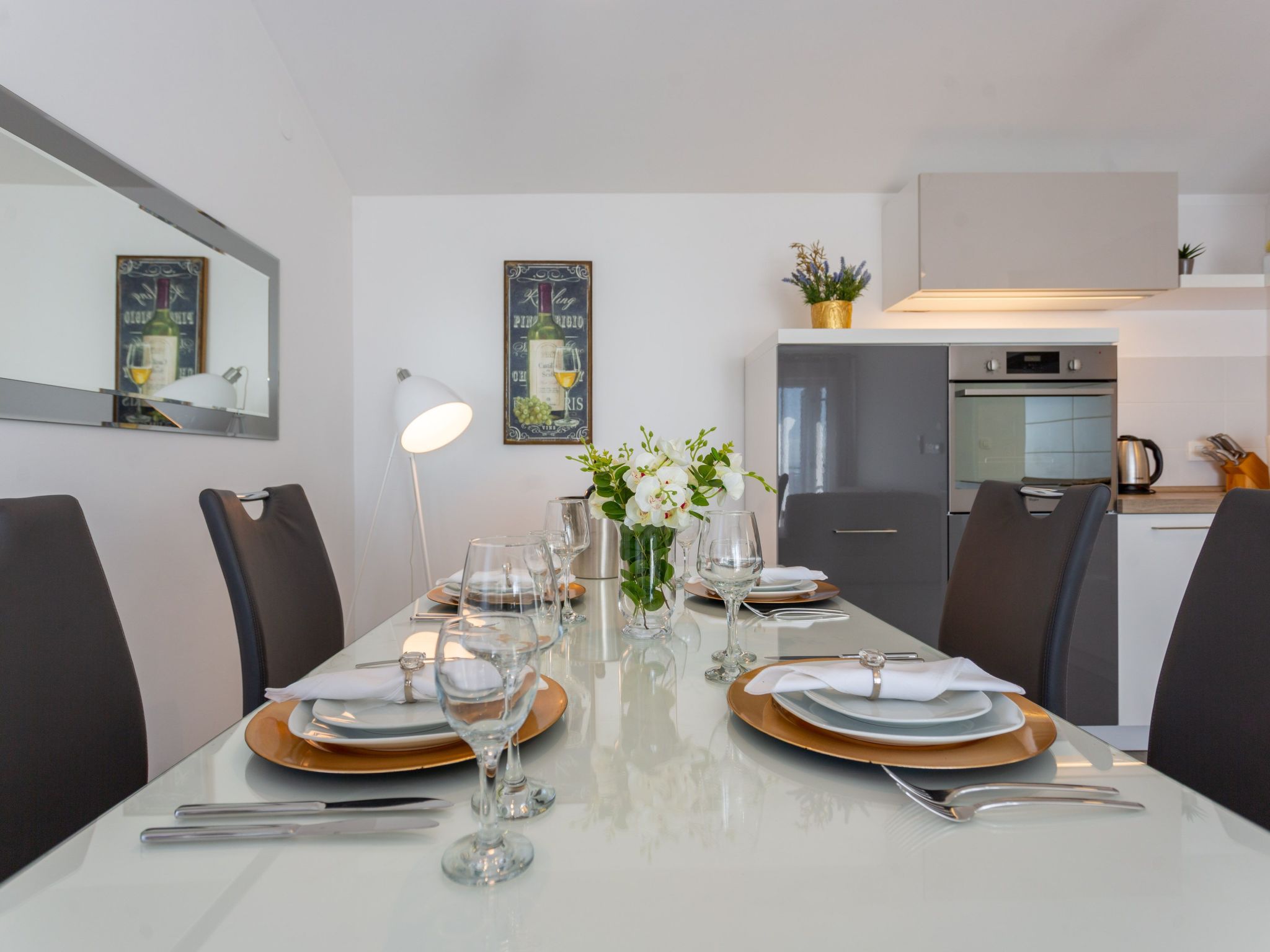 Villa Melki mit großem Privatpool-Drinnen