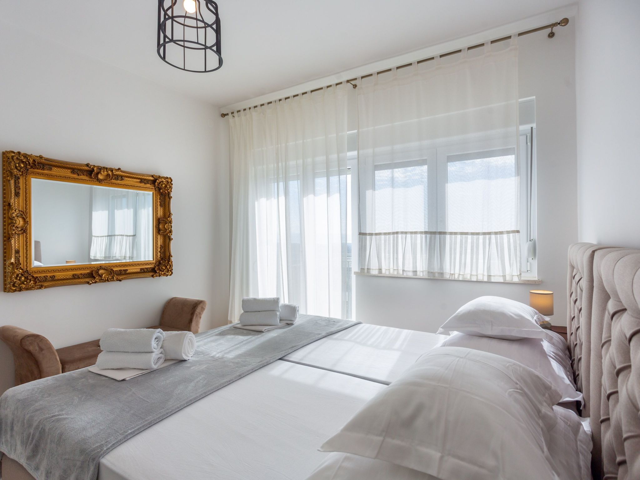 Villa Melki mit großem Privatpool-Drinnen