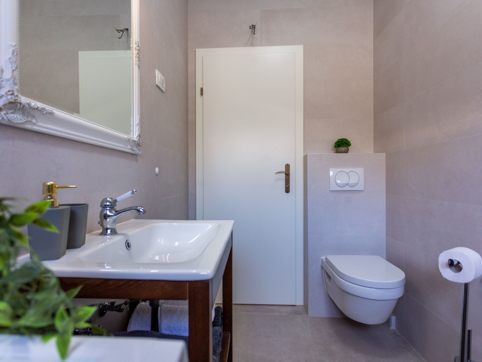 Villa Melki mit großem Privatpool-Drinnen