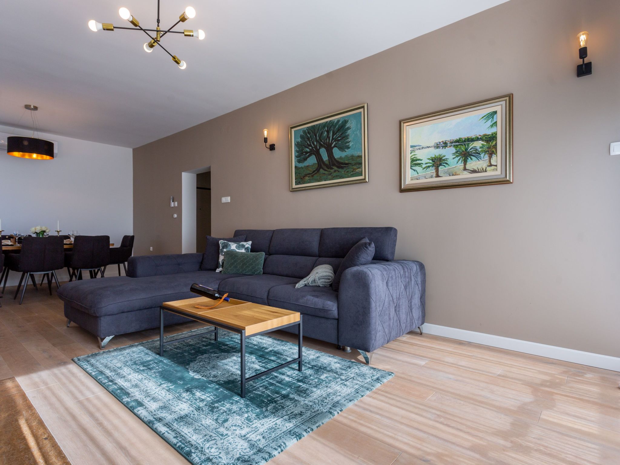 Villa Melki mit großem Privatpool-Drinnen