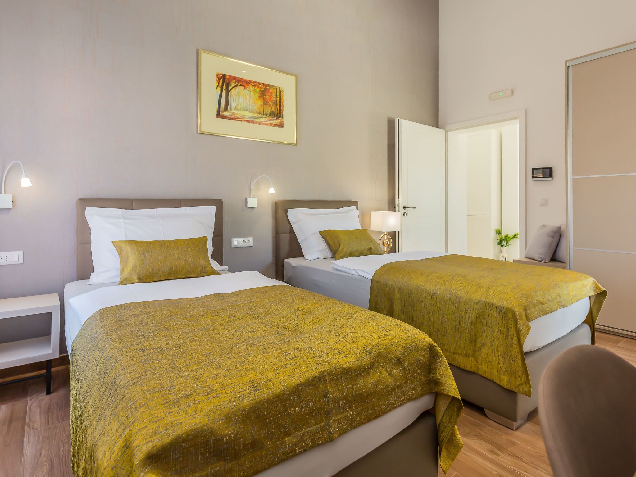 In Dugopolje mit Privatem Pool-Dedans