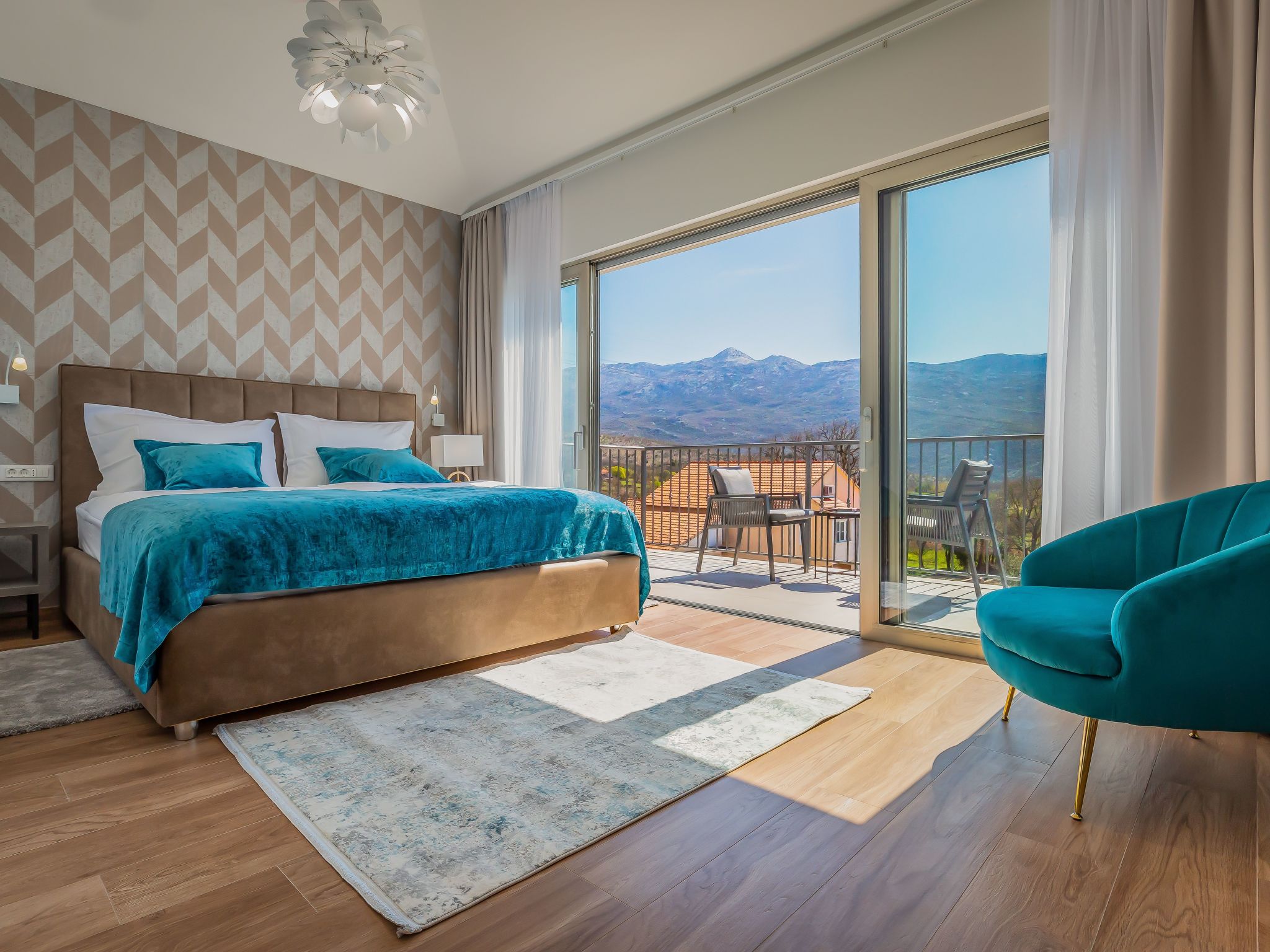 In Dugopolje mit Privatem Pool-Dedans