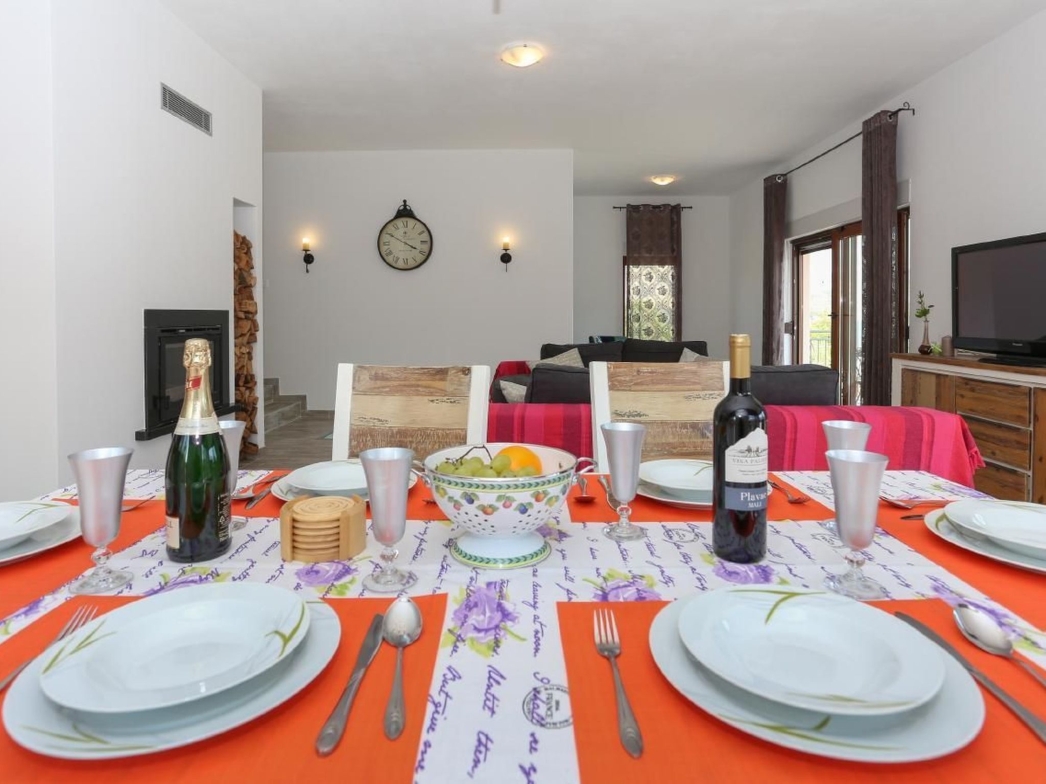 Villa Longfield mit privaten Pool und Sauna-Drinnen