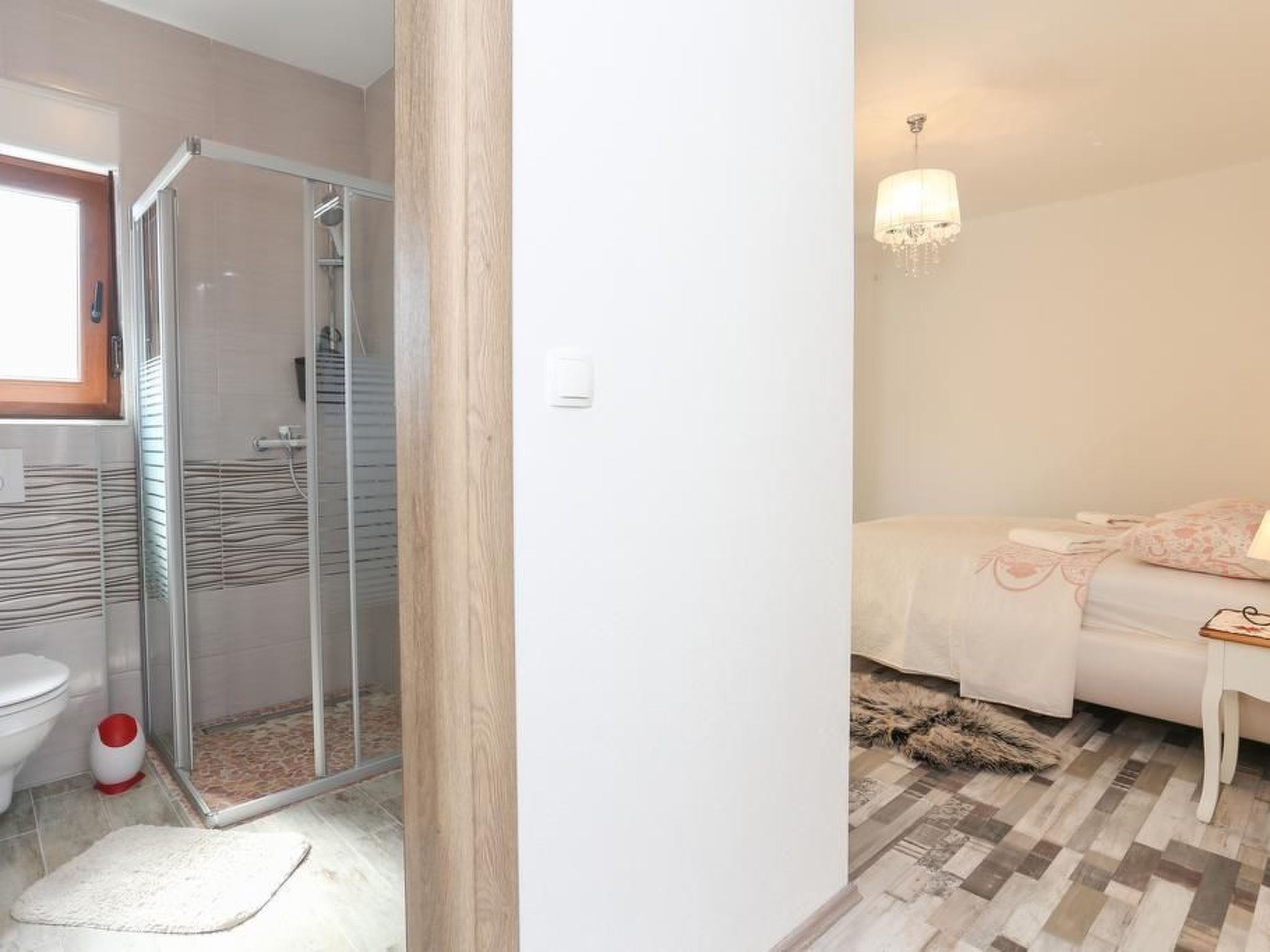 Villa Longfield mit privaten Pool und Sauna-Drinnen