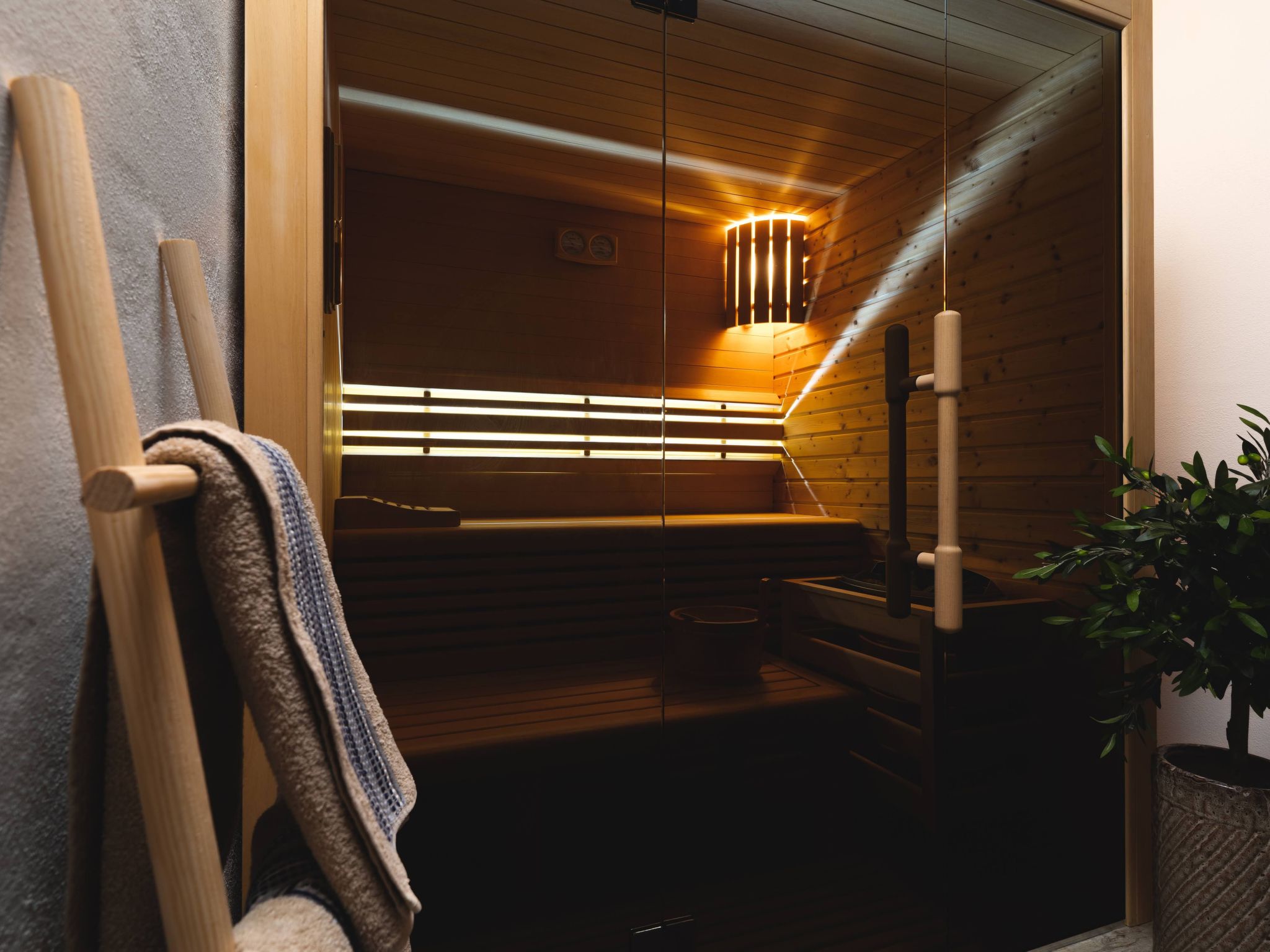 Villa Longfield mit privaten Pool und Sauna-Drinnen