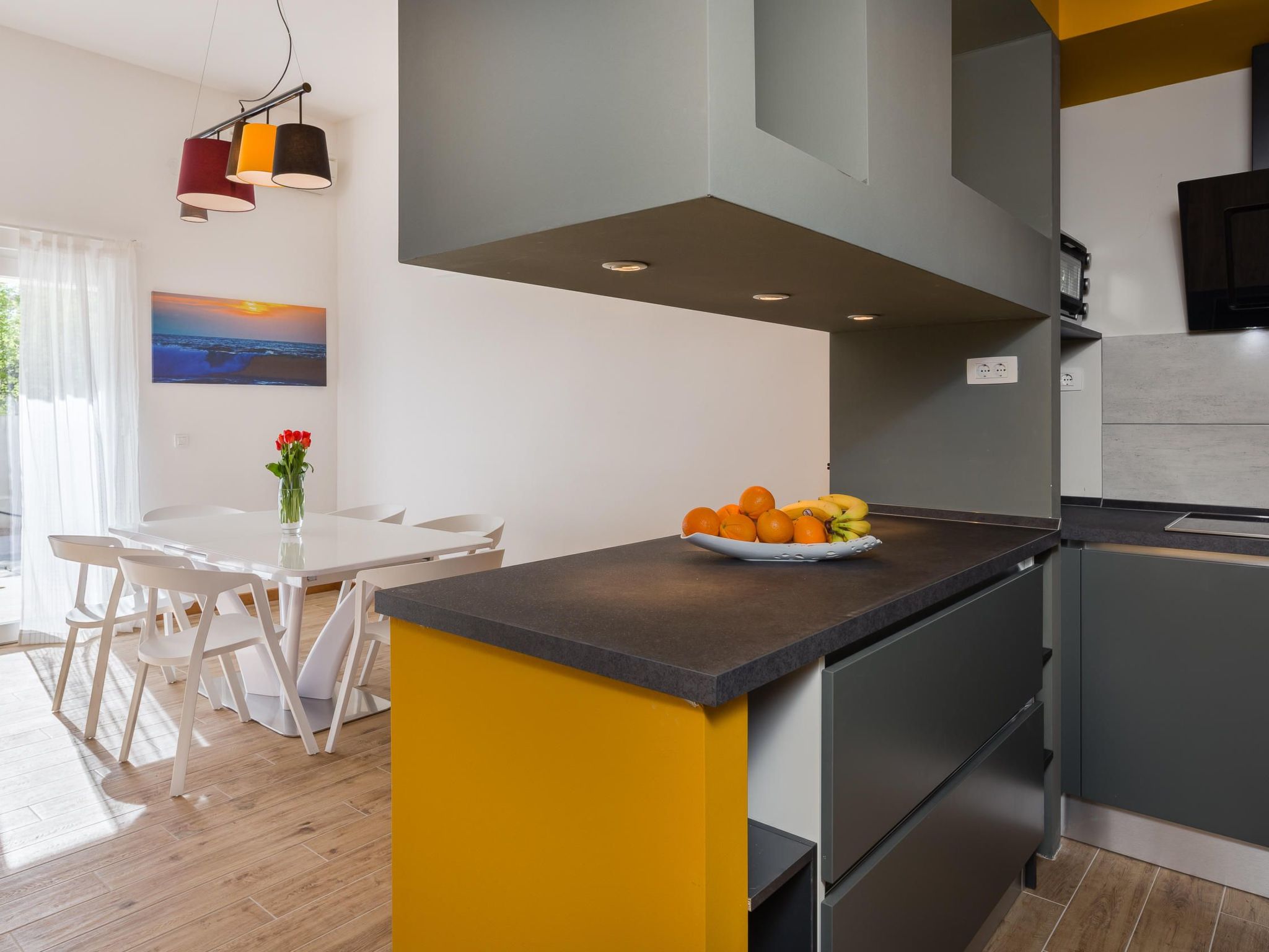 In Dugopolje mit Beheiztem Pool-Drinnen