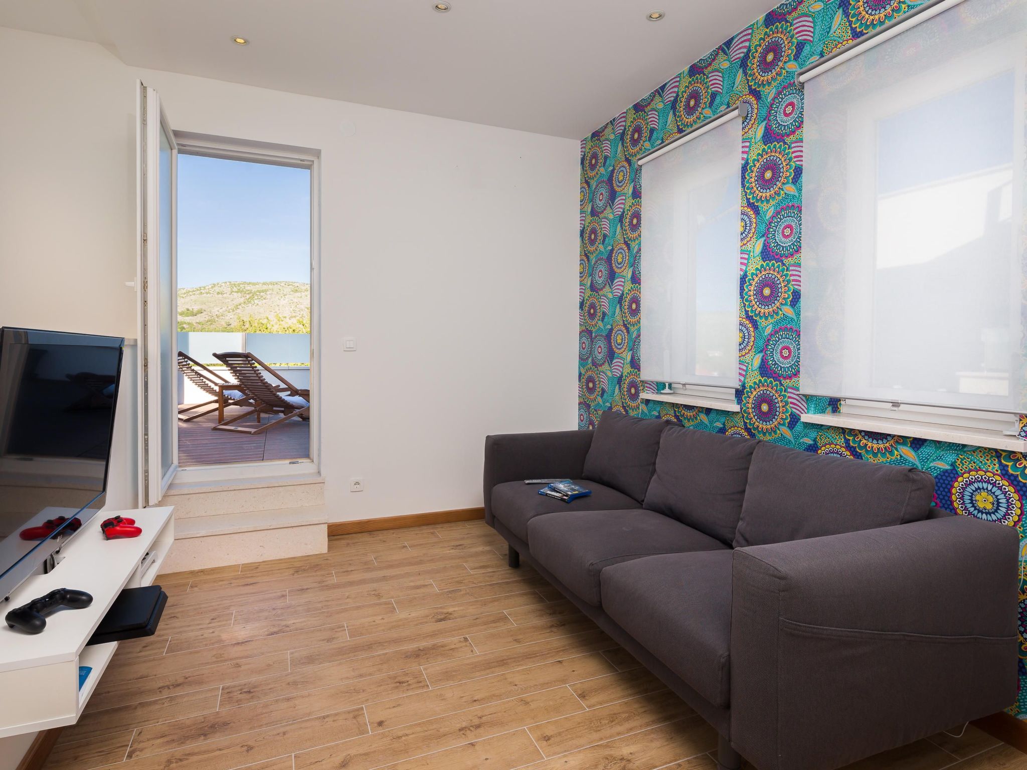 In Dugopolje mit Beheiztem Pool-Drinnen