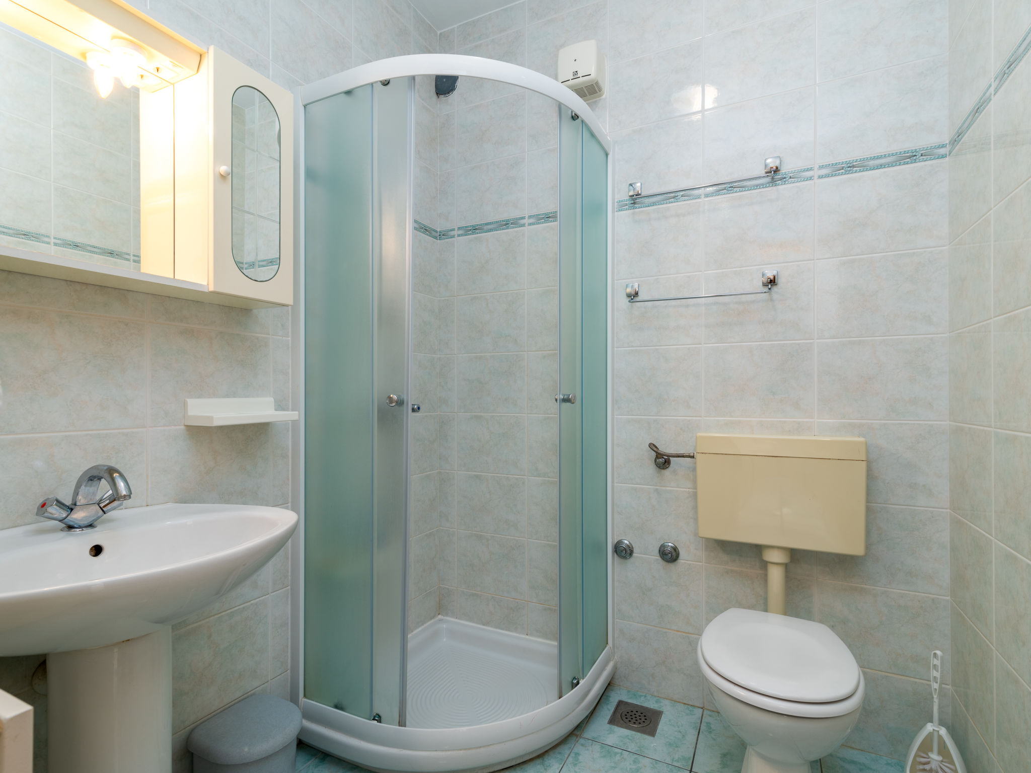 Appartement Jerkan 17 – Salle de bains, photo 15 sur 25