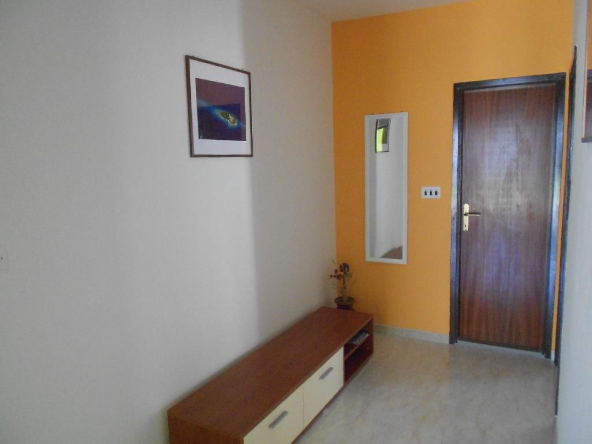 Mit Balkon für fünf Personen-Image-tags.info