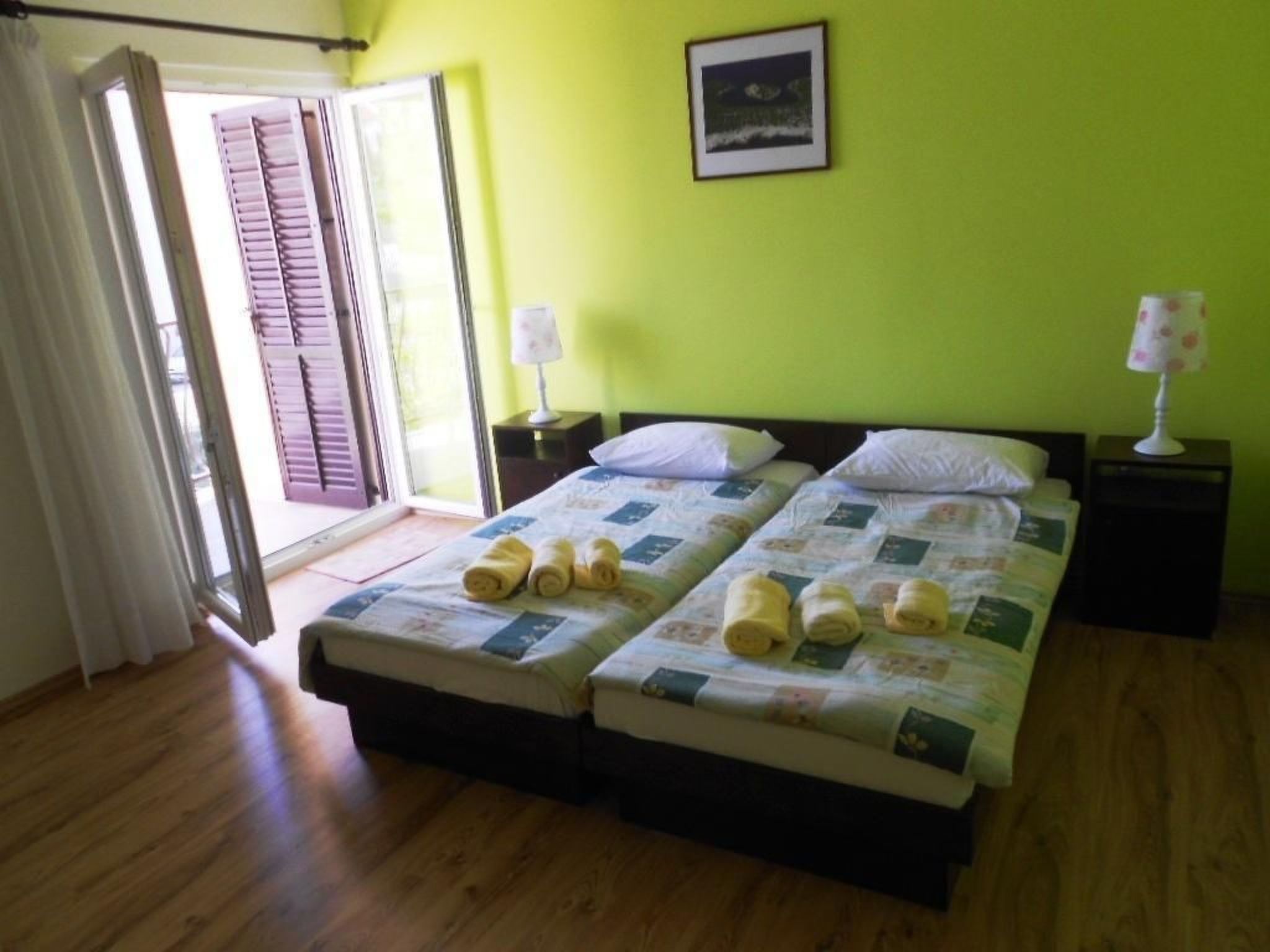 Große Wohnung in Podstrana mit Grill und Terrasse-Image-tags.info