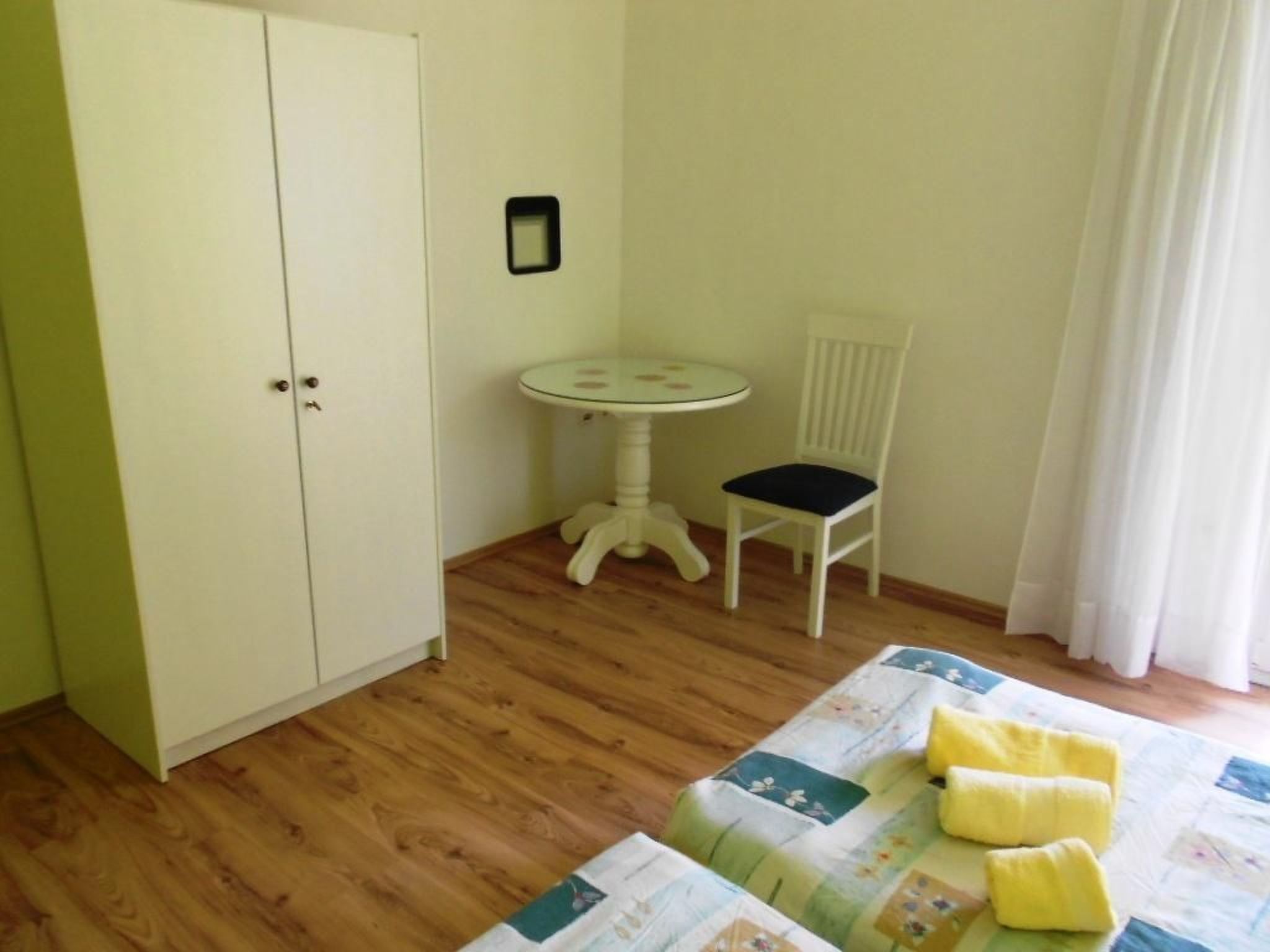 Große Wohnung in Podstrana mit Grill und Terrasse-Image-tags.info