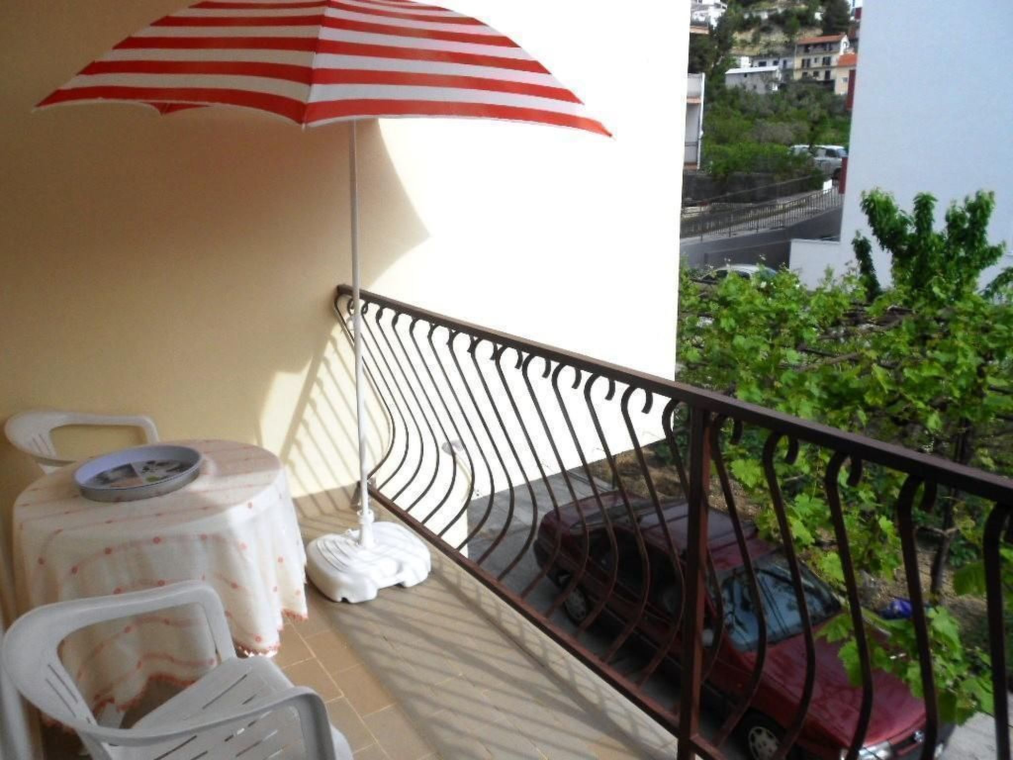 Große Wohnung in Podstrana mit Grill und Terrasse-Image-tags.info