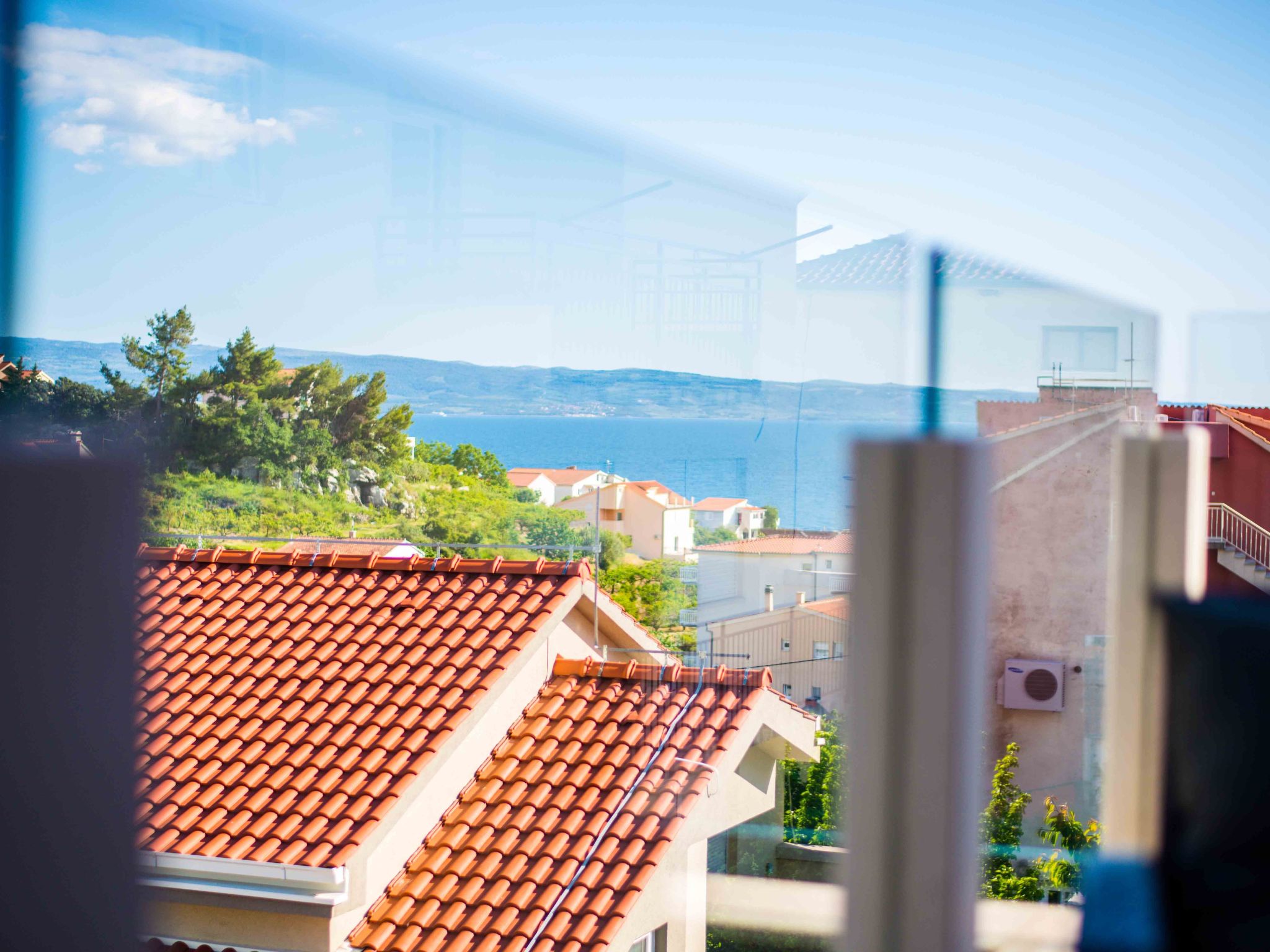 Für 4 Personen ca. 75 m&sup2; in Podstrana, Dalmatien (Gespanschaft Split-Dalma-Outside