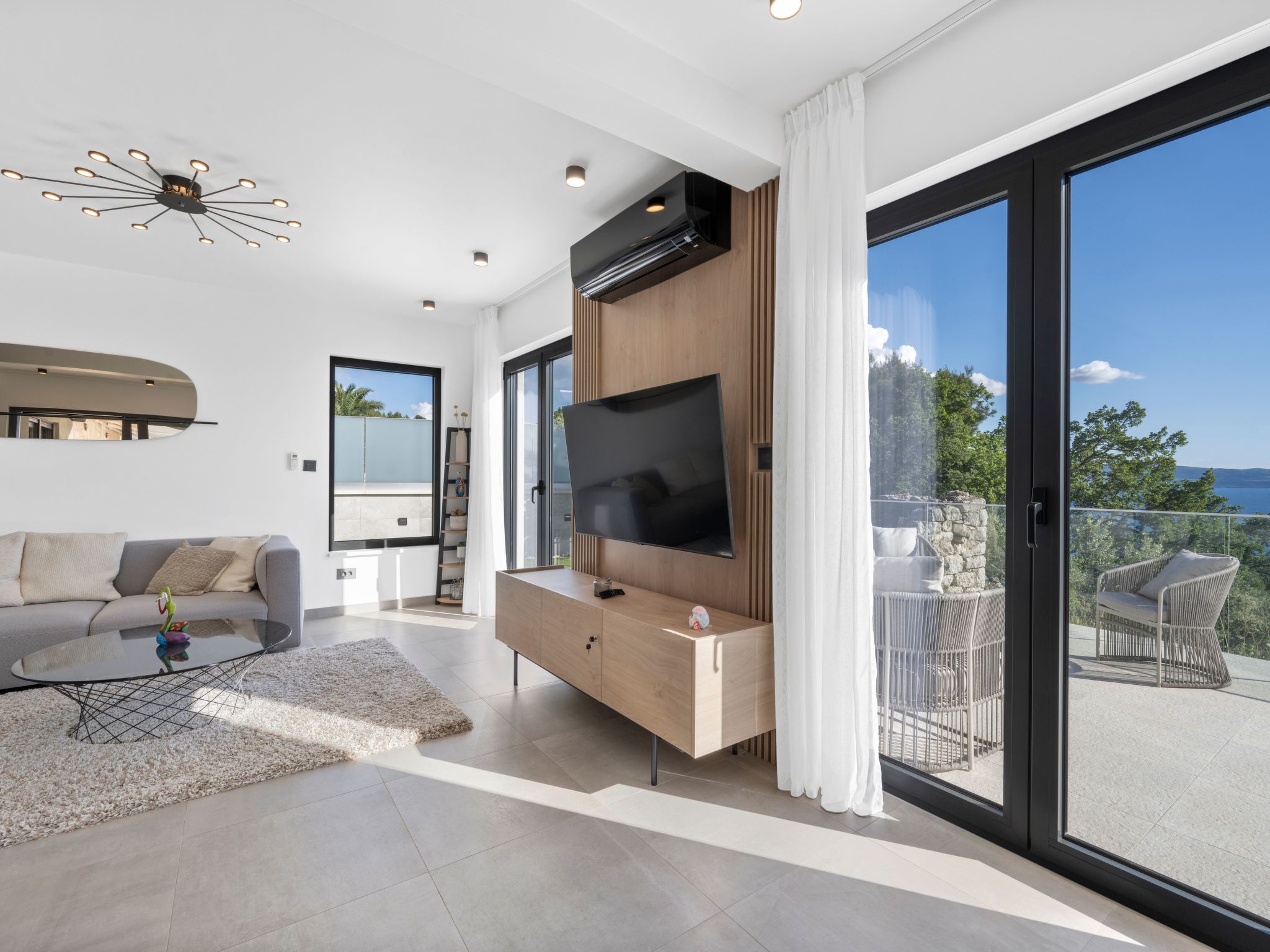 Exklusive Villa Magic mit beheiztem Pool und Sauna-Image-tags.info