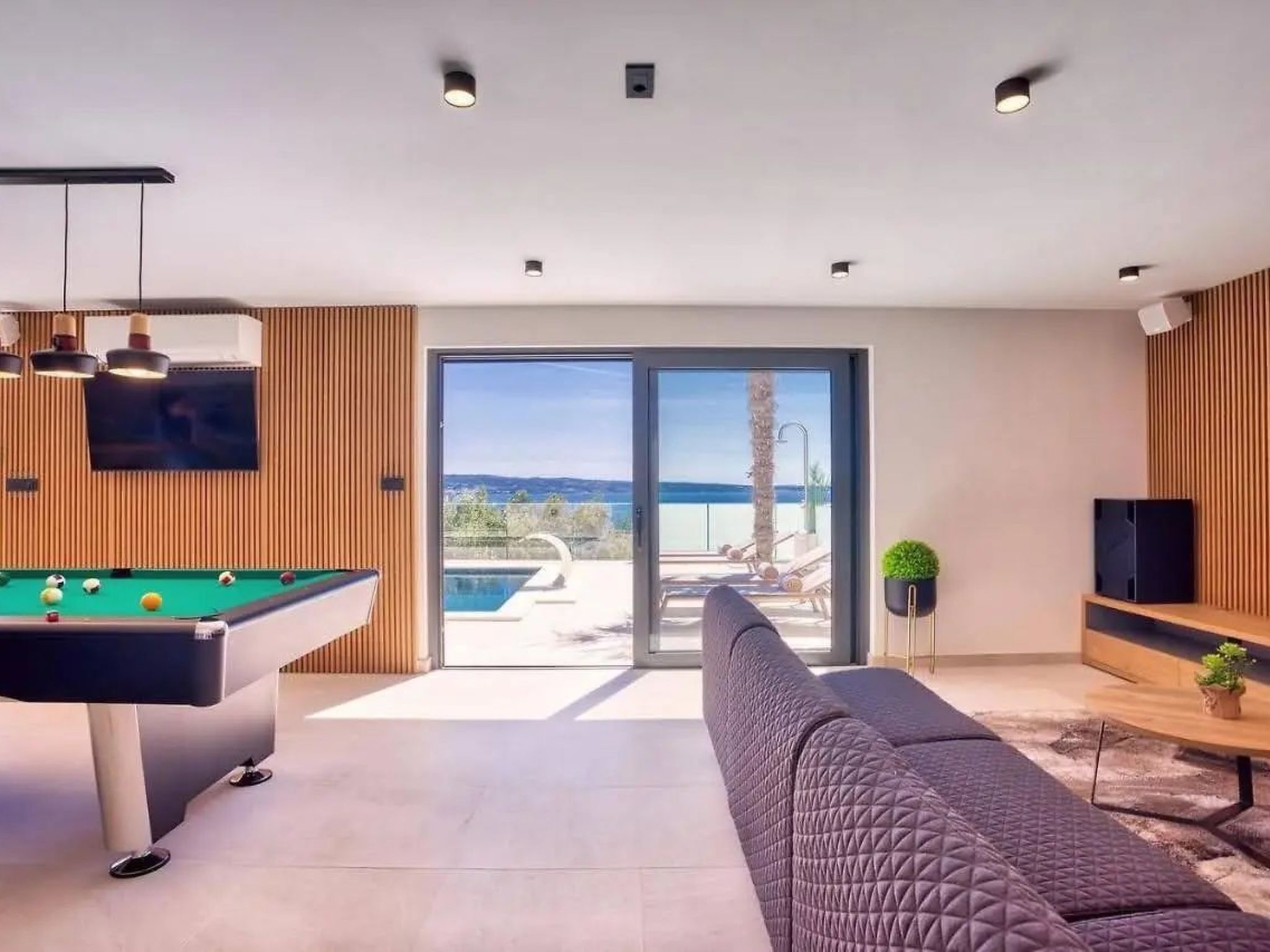 Exklusive Villa Magic mit beheiztem Pool und Sauna-Image-tags.info