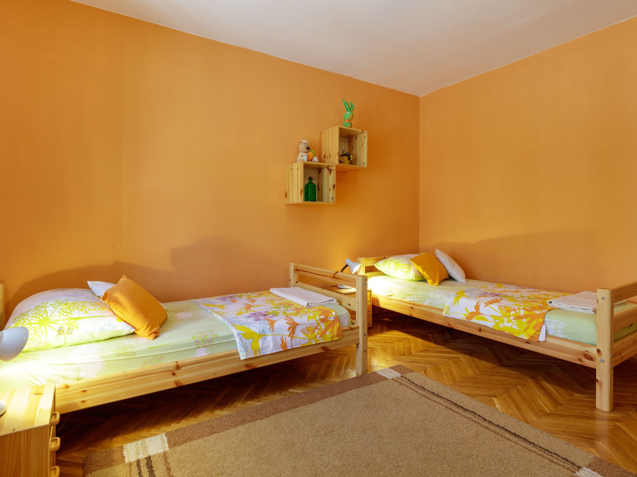 Maric mit Terrasse und Balkon-Dedans