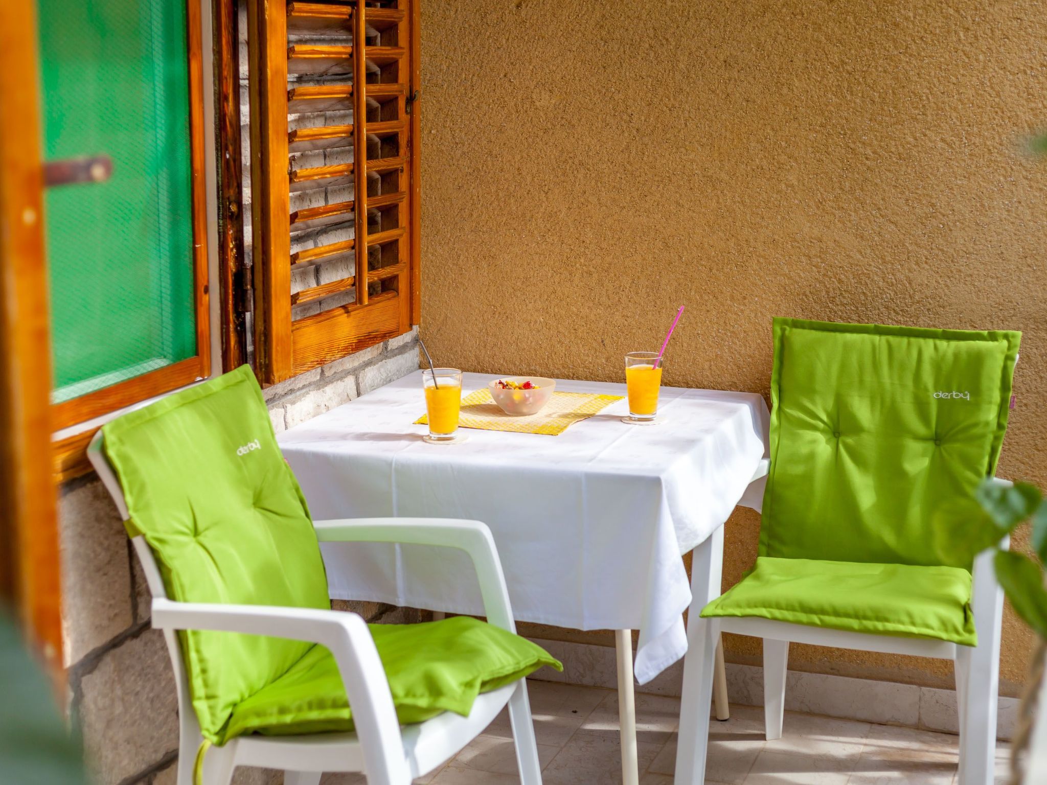 Maric mit Terrasse und Balkon-Dedans