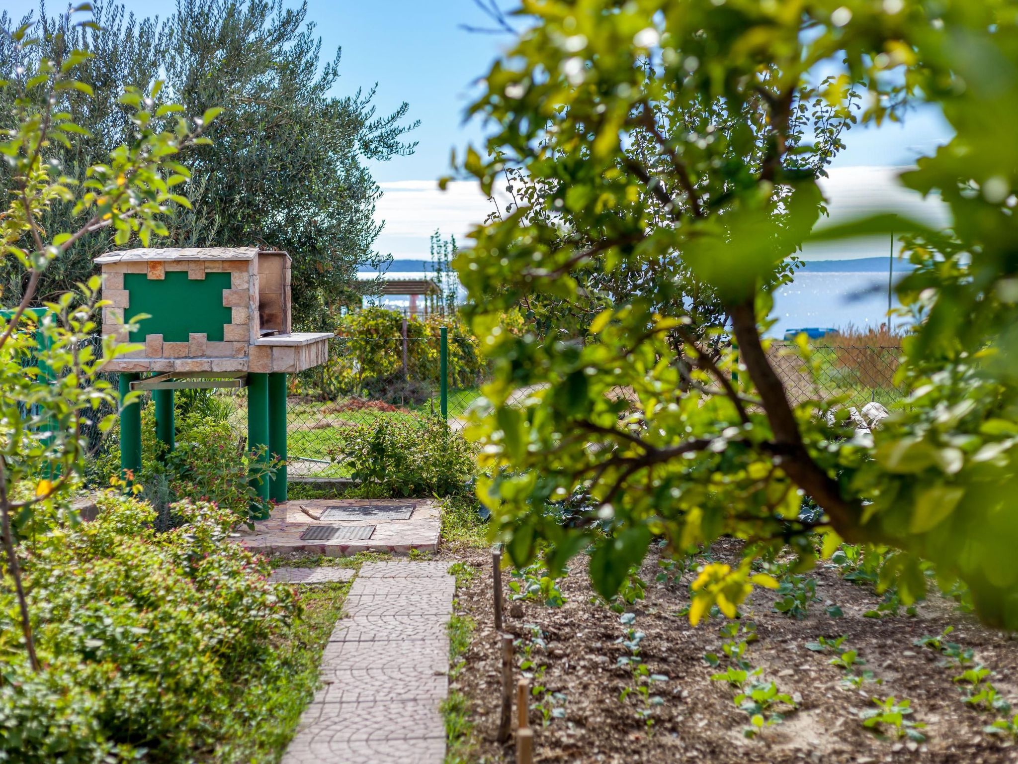 Maric mit Terrasse und Balkon-Dedans
