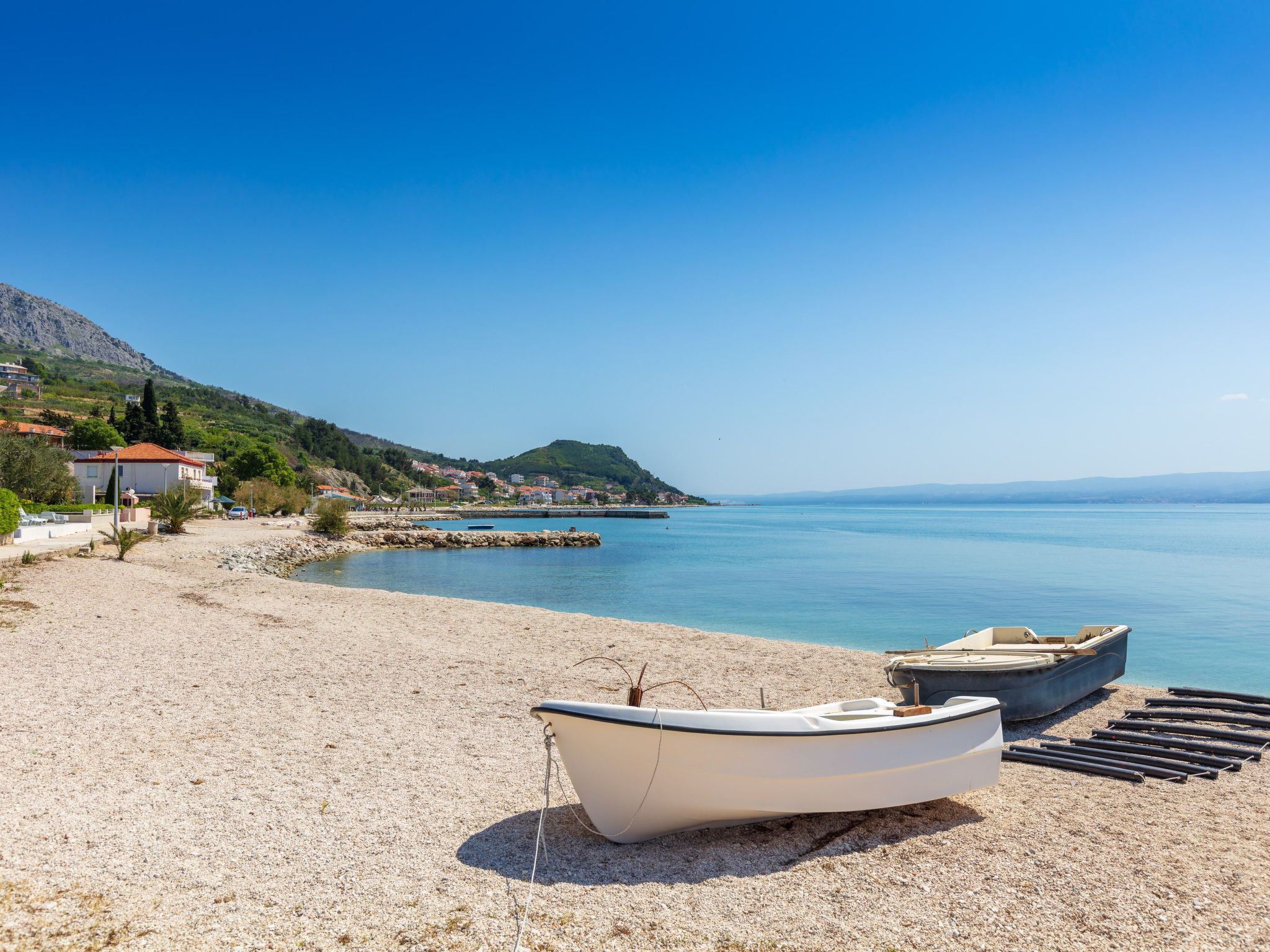 Maric mit Terrasse und Balkon
