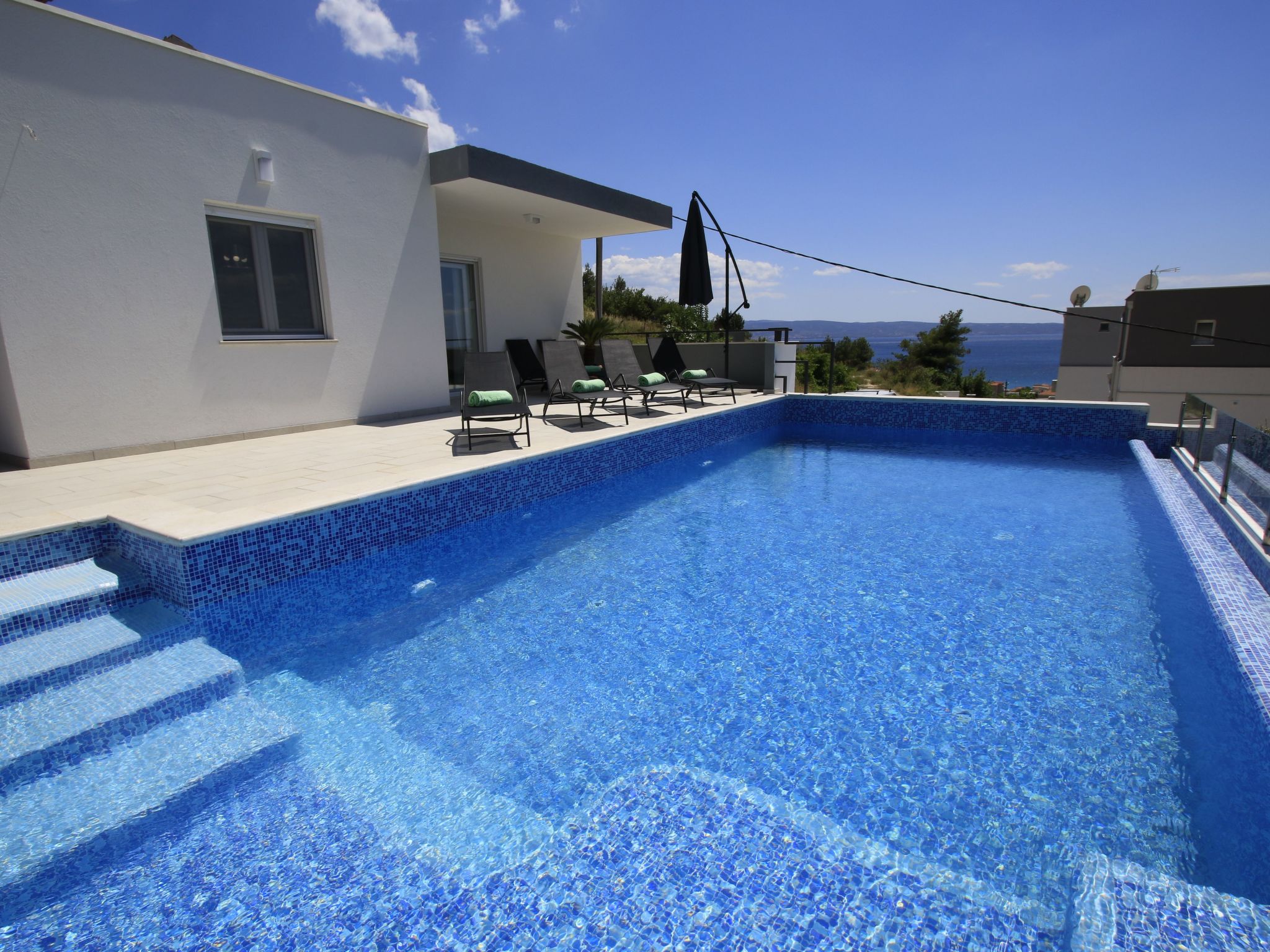 Villa Domus mit privatem beheiztem Infinity-Pool-Dedans