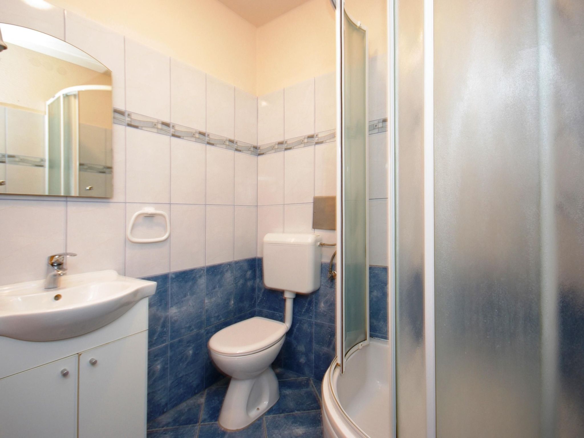 Apartment mit einem Schlafzimmer in der ersten Etage-Drinnen