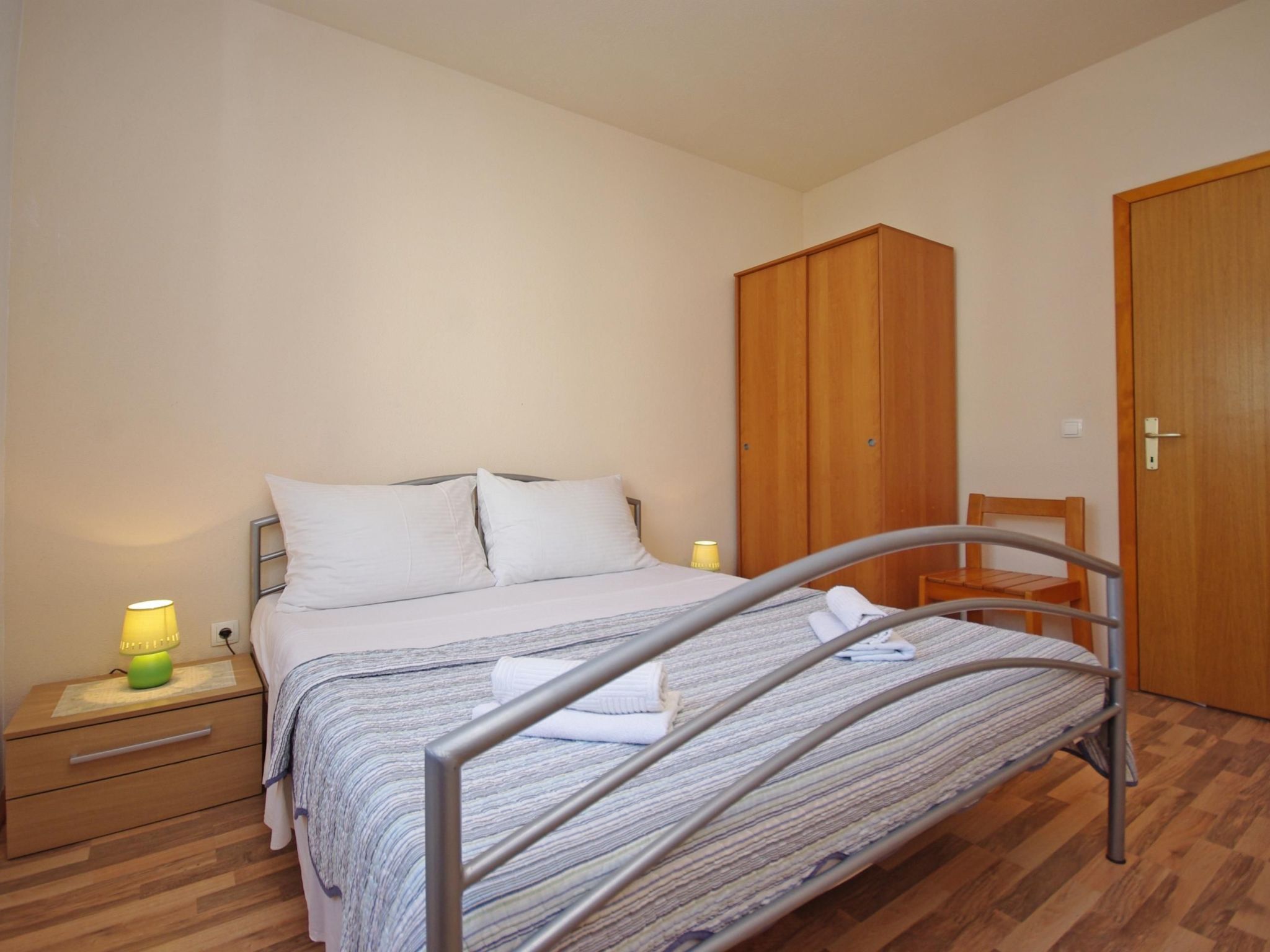 Apartment mit einem Schlafzimmer in der ersten Etage-Drinnen