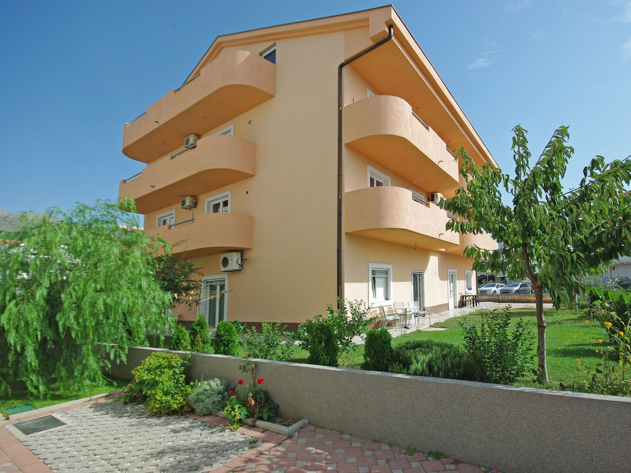 Für 4 Personen ca. 40 m&sup2; in Podstrana, Dalmatien (Gespanschaft Split-Dalma-Draußen