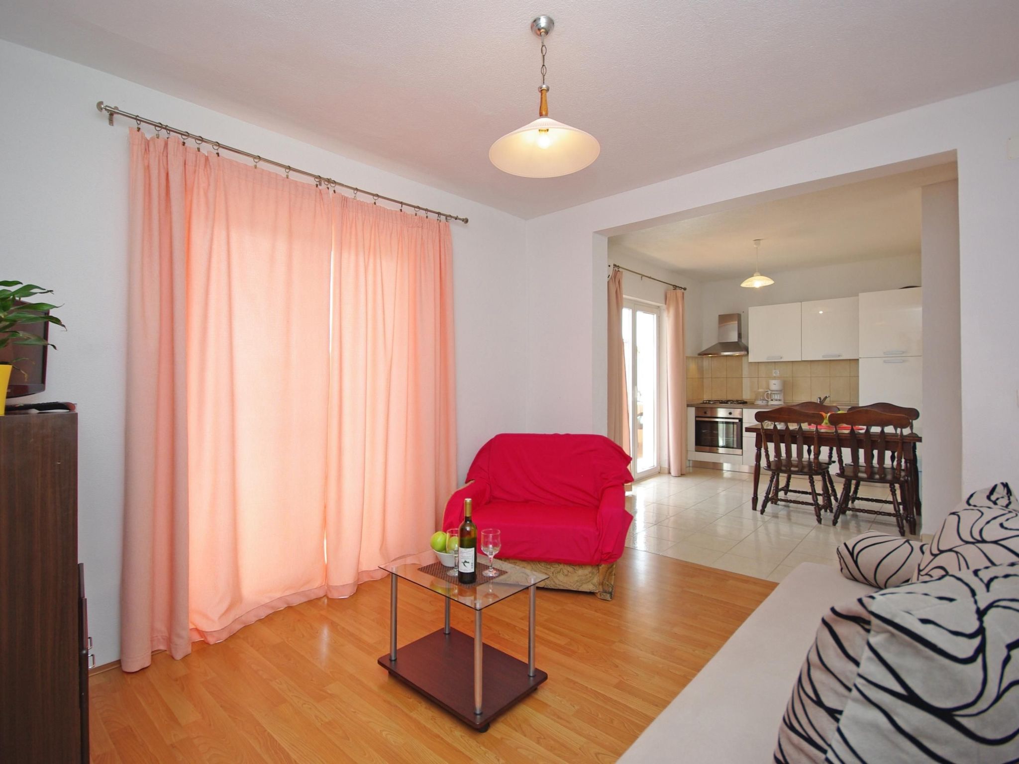 Apartment mit einem Schlafzimmer in der zweiten Etage-Drinnen