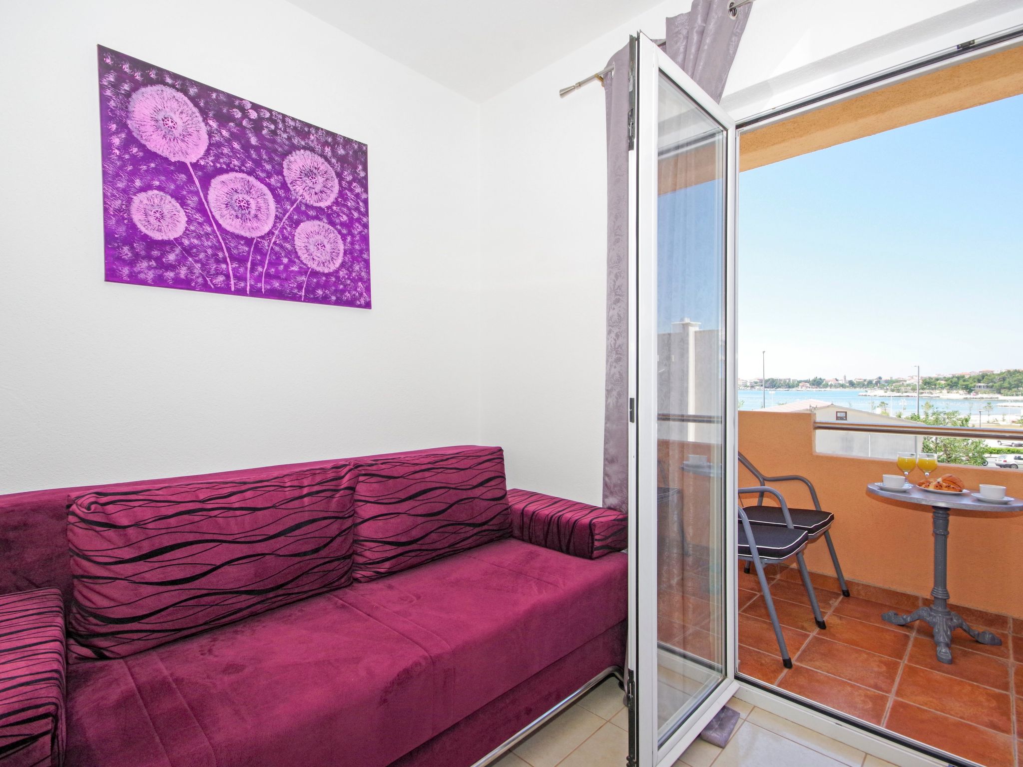 Für 4 Personen ca. 40 m&sup2; in Podstrana, Dalmatien (Gespanschaft Split-Dalma-Image-tags.info