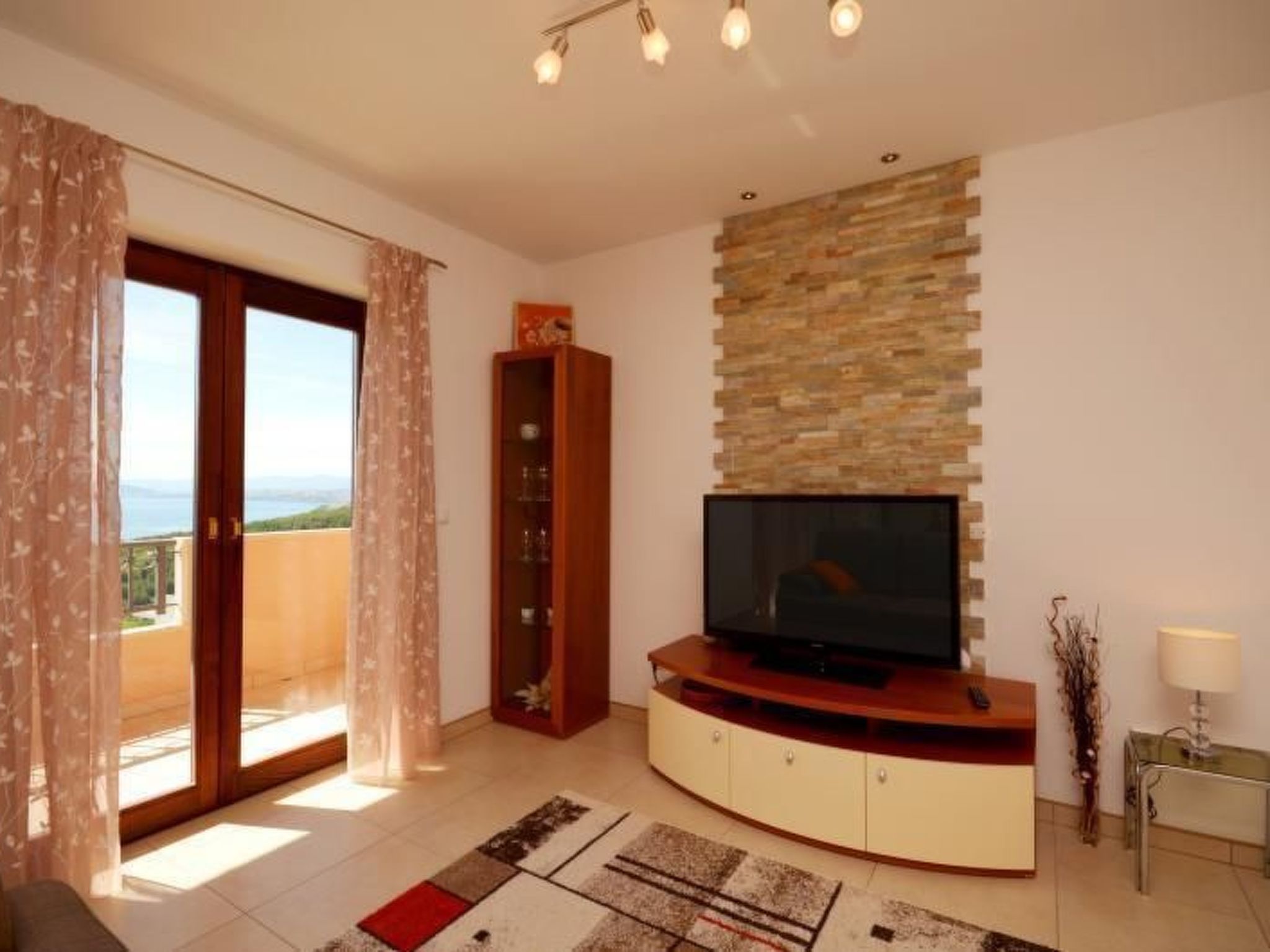 Strandnahe Ferienwohnung in Podstrana-Image-tags.info