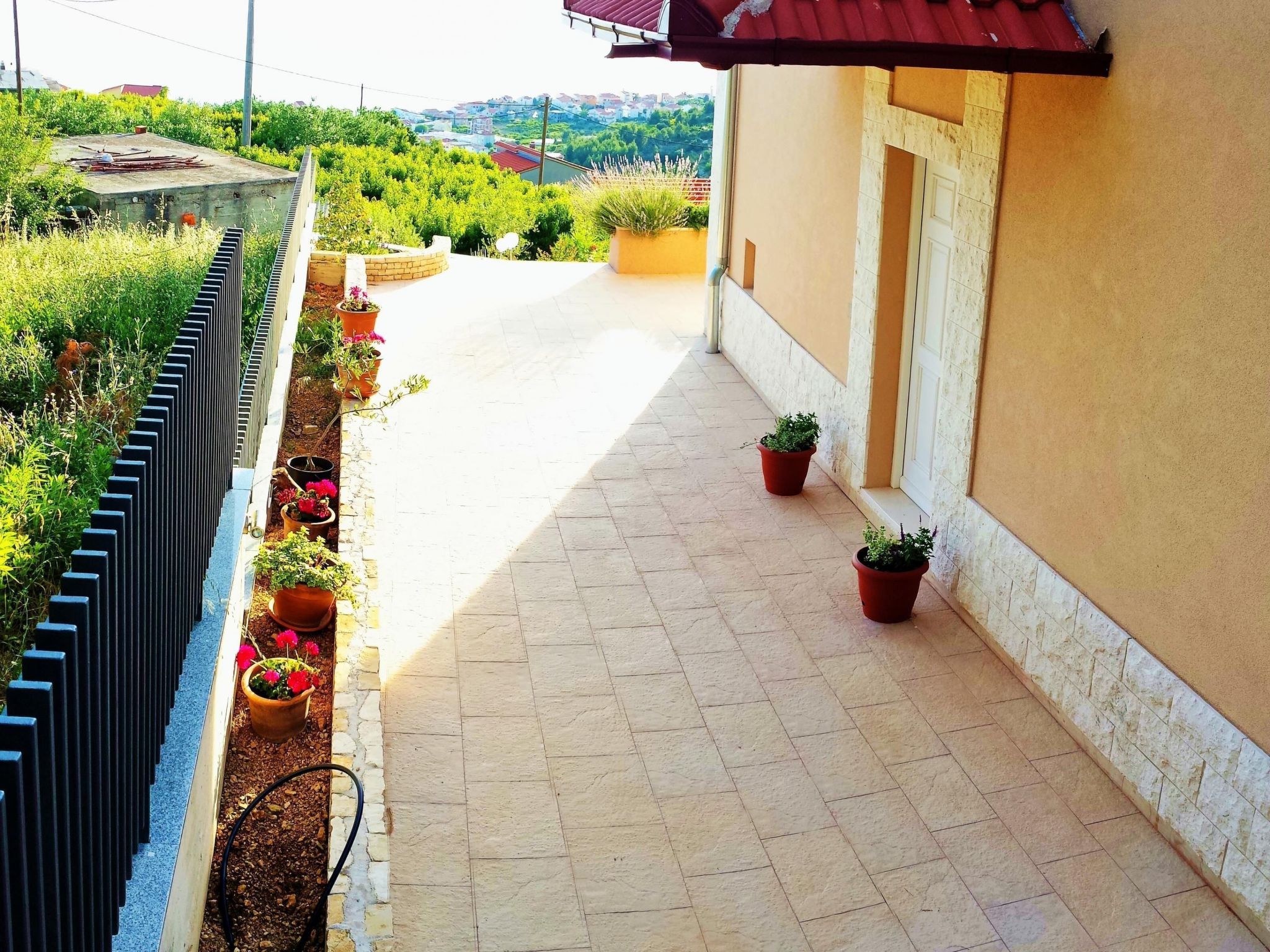 Strandnahe Ferienwohnung in Podstrana-Image-tags.info