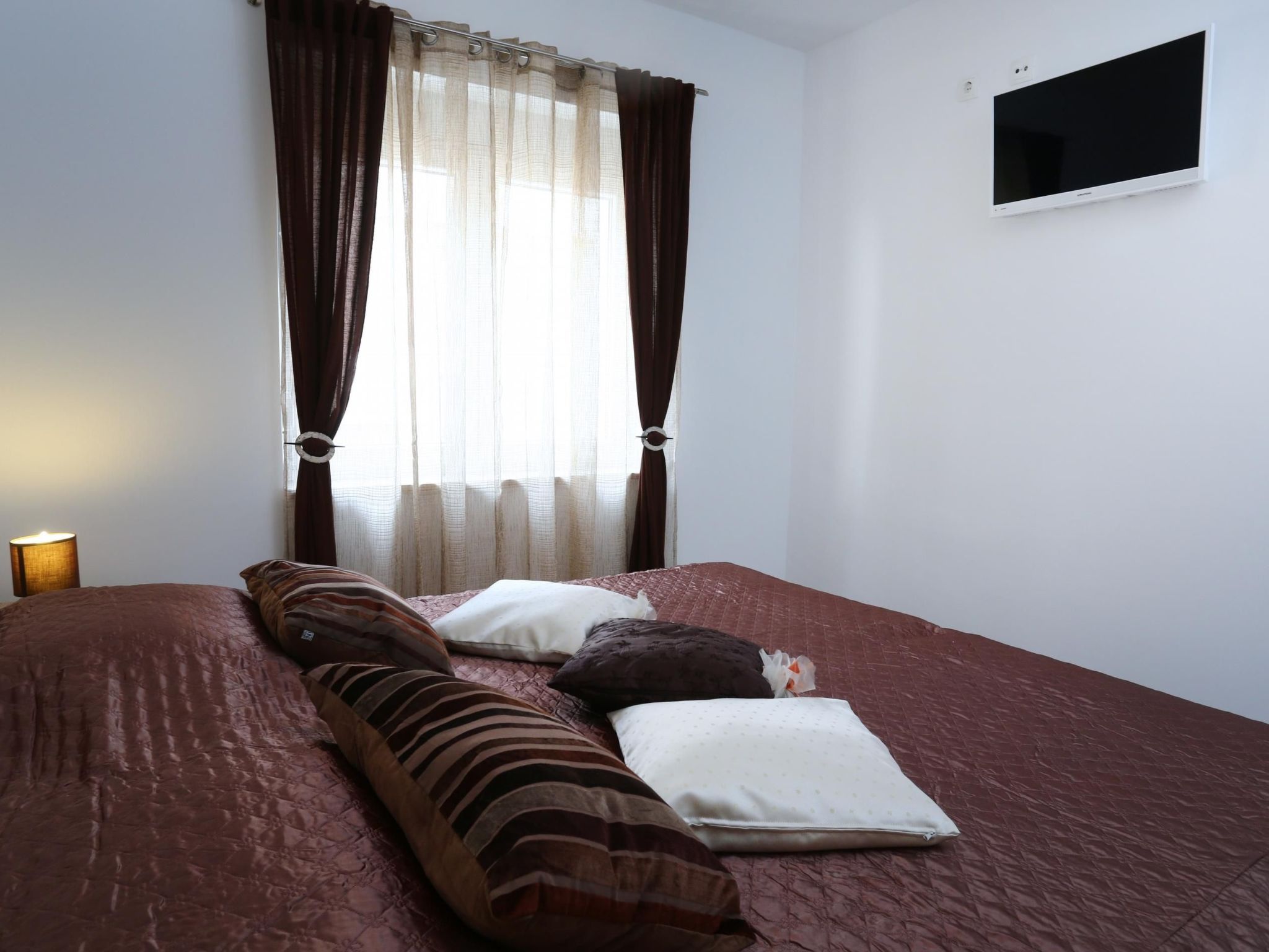 Strandnahe Ferienwohnung mit Terrasse-Image-tags.info