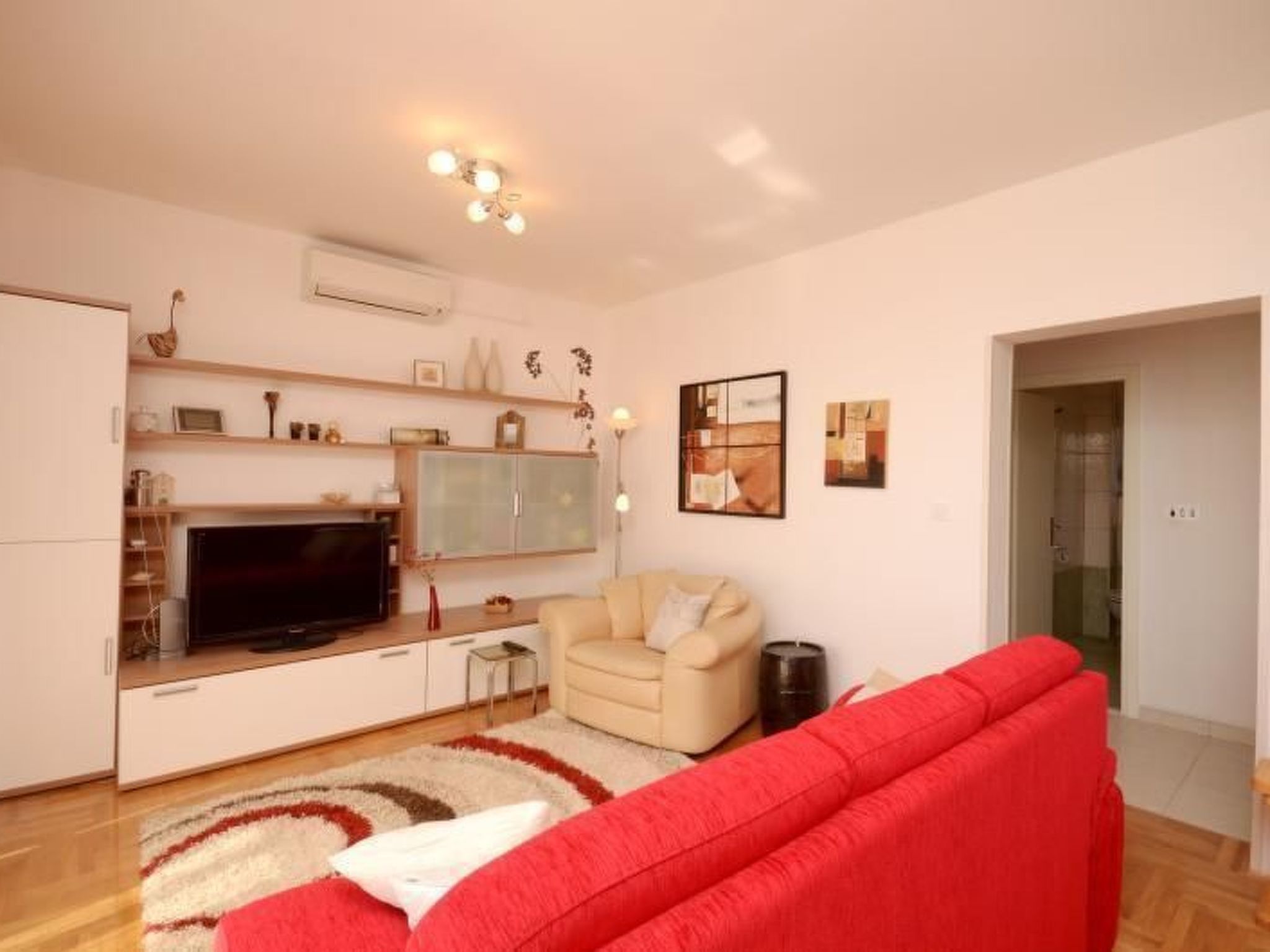 Mit Terrasse und herrlichem Ausblick-Image-tags.info