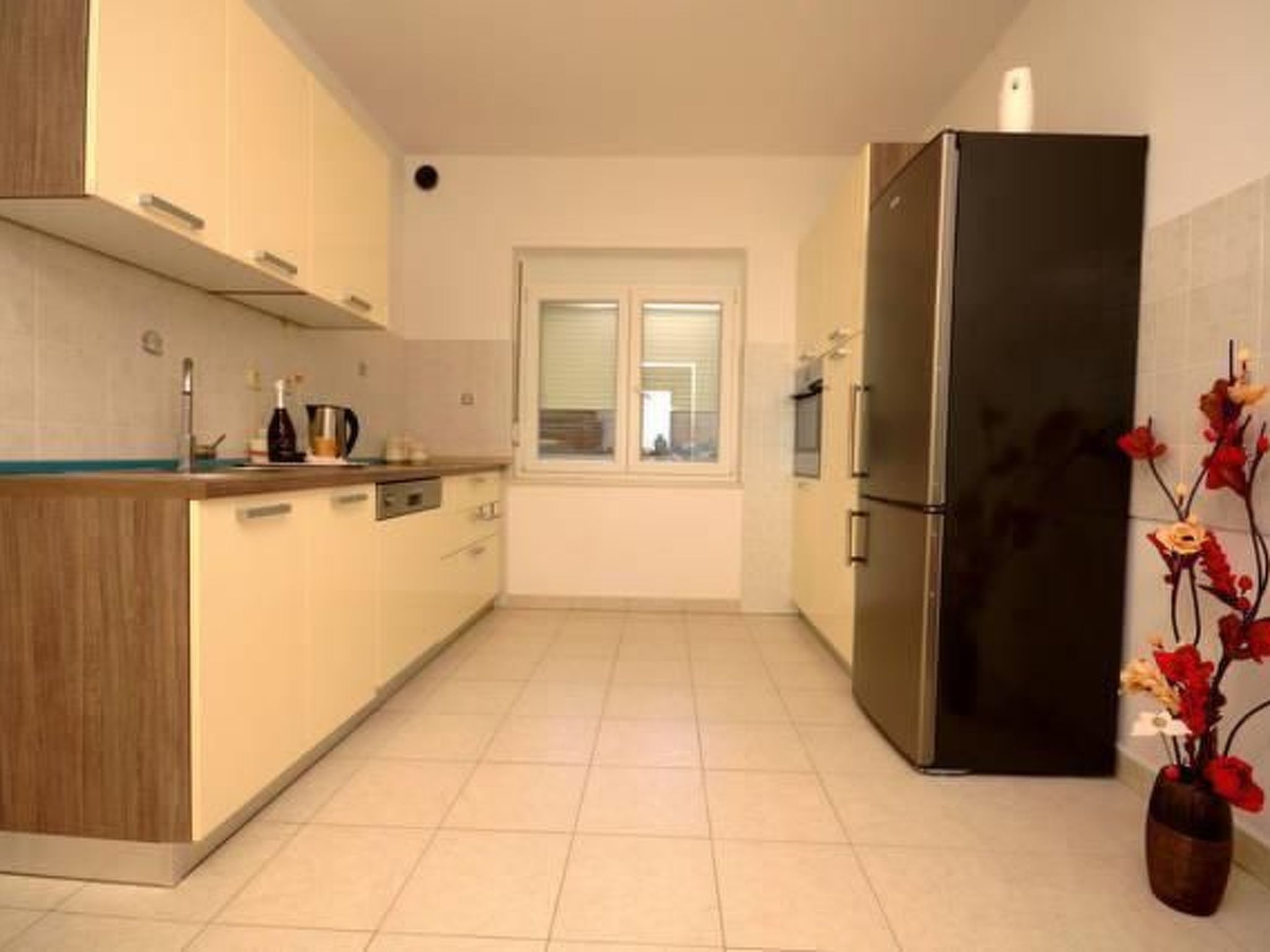 Mit Terrasse und herrlichem Ausblick-Image-tags.info