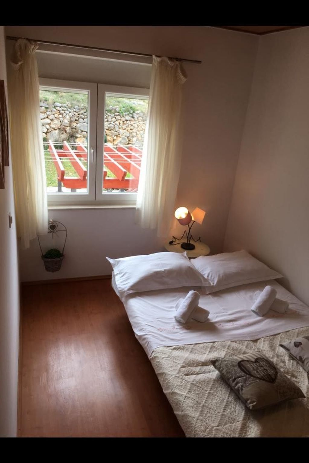 Mit Terrasse und herrlichem Ausblick-Image-tags.info