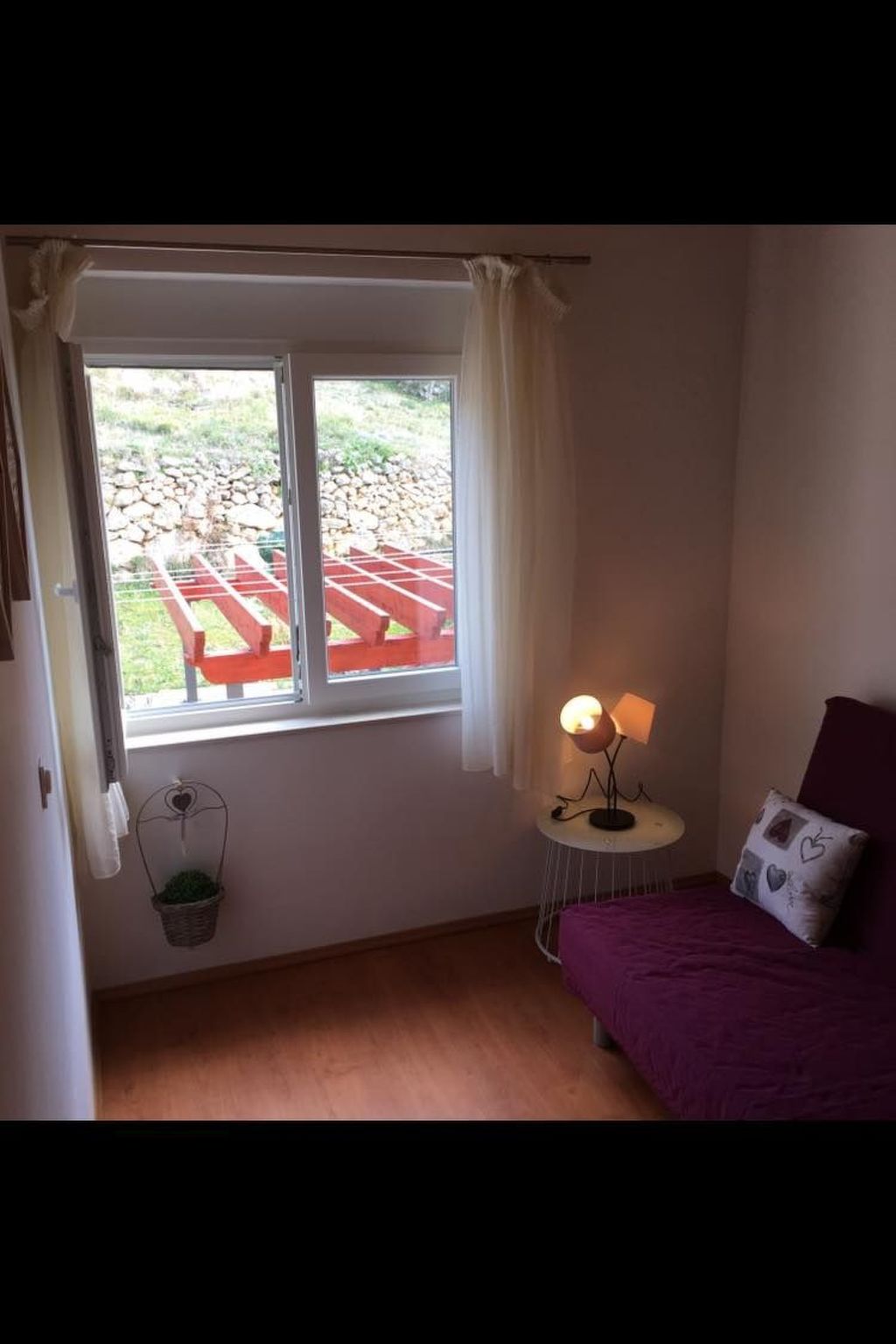 Mit Terrasse und herrlichem Ausblick-Image-tags.info