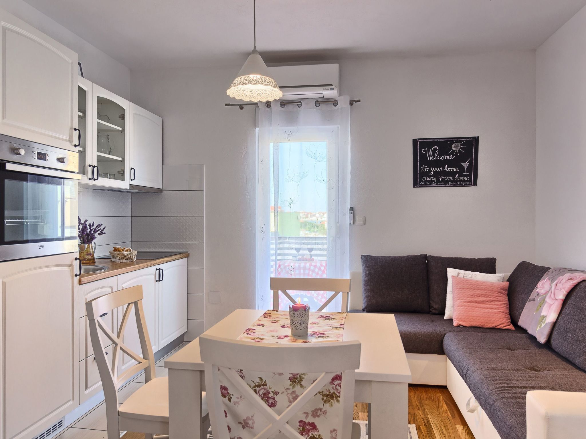 Gemütliches Studio mit Balkon-Dedans