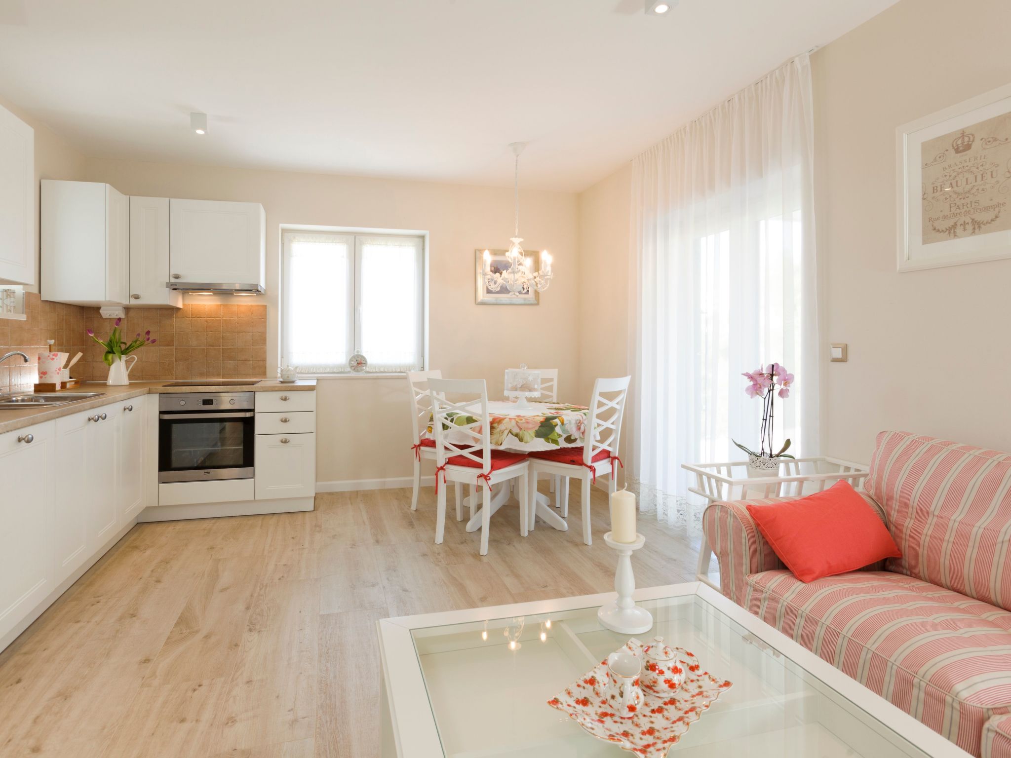 Luxuriöse Steinvilla mit privatem Swimmingpool und herrlichem Meerblick