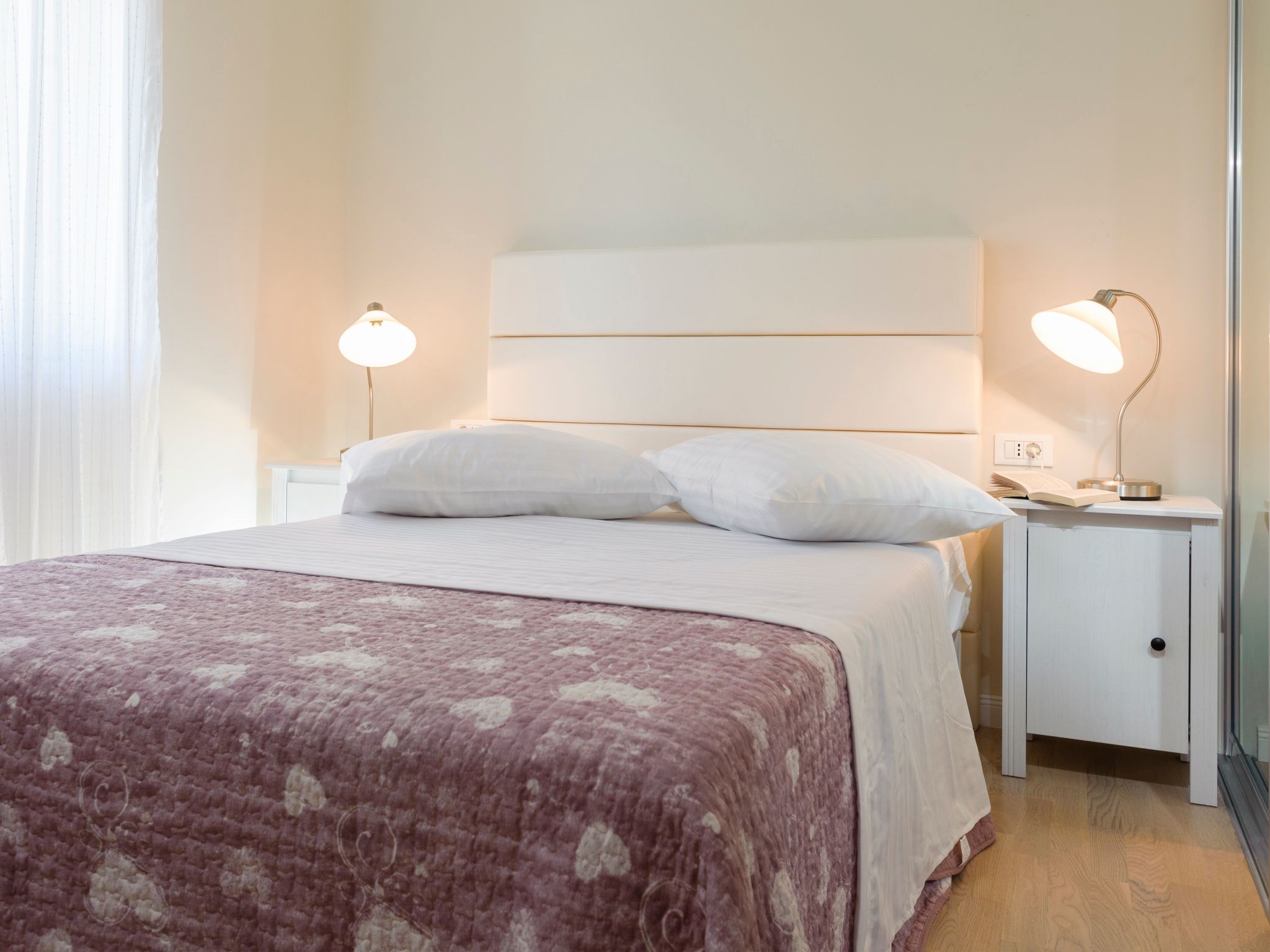 Luxuriöse Steinvilla mit privatem Swimmingpool und herrlichem Meerblick-Drinnen