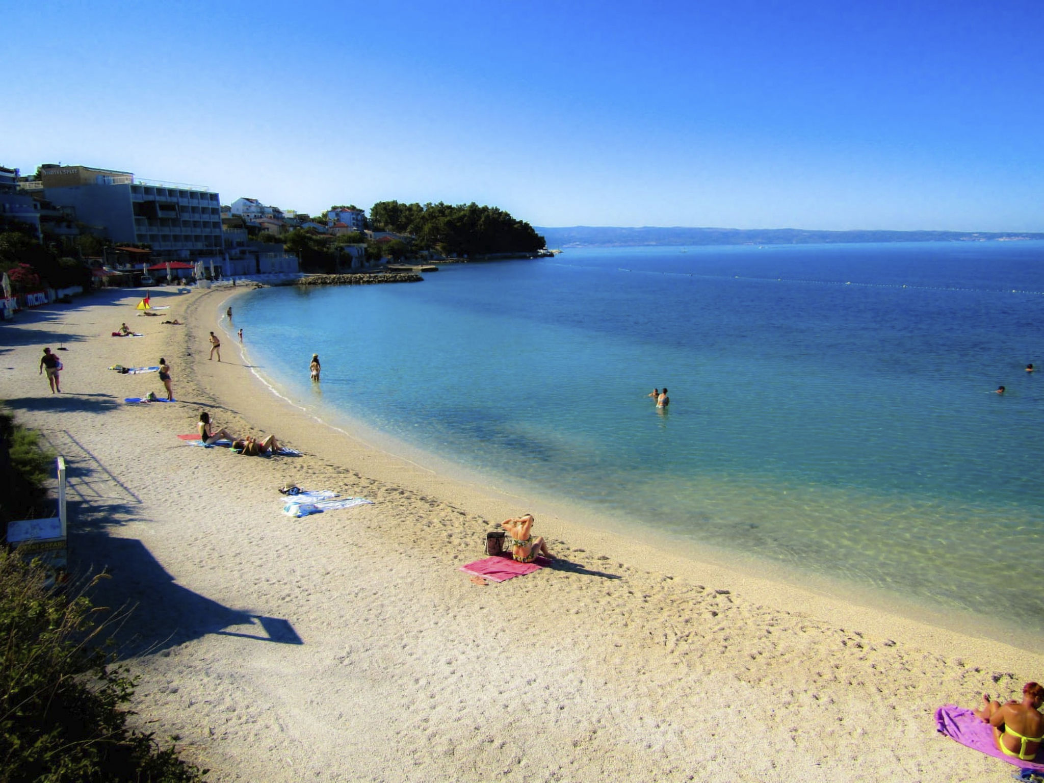 "Split Area Apartment"-Dedans