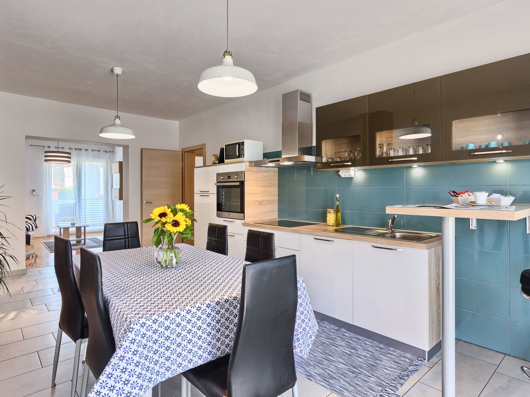 "Split Area Apartment"-Dedans