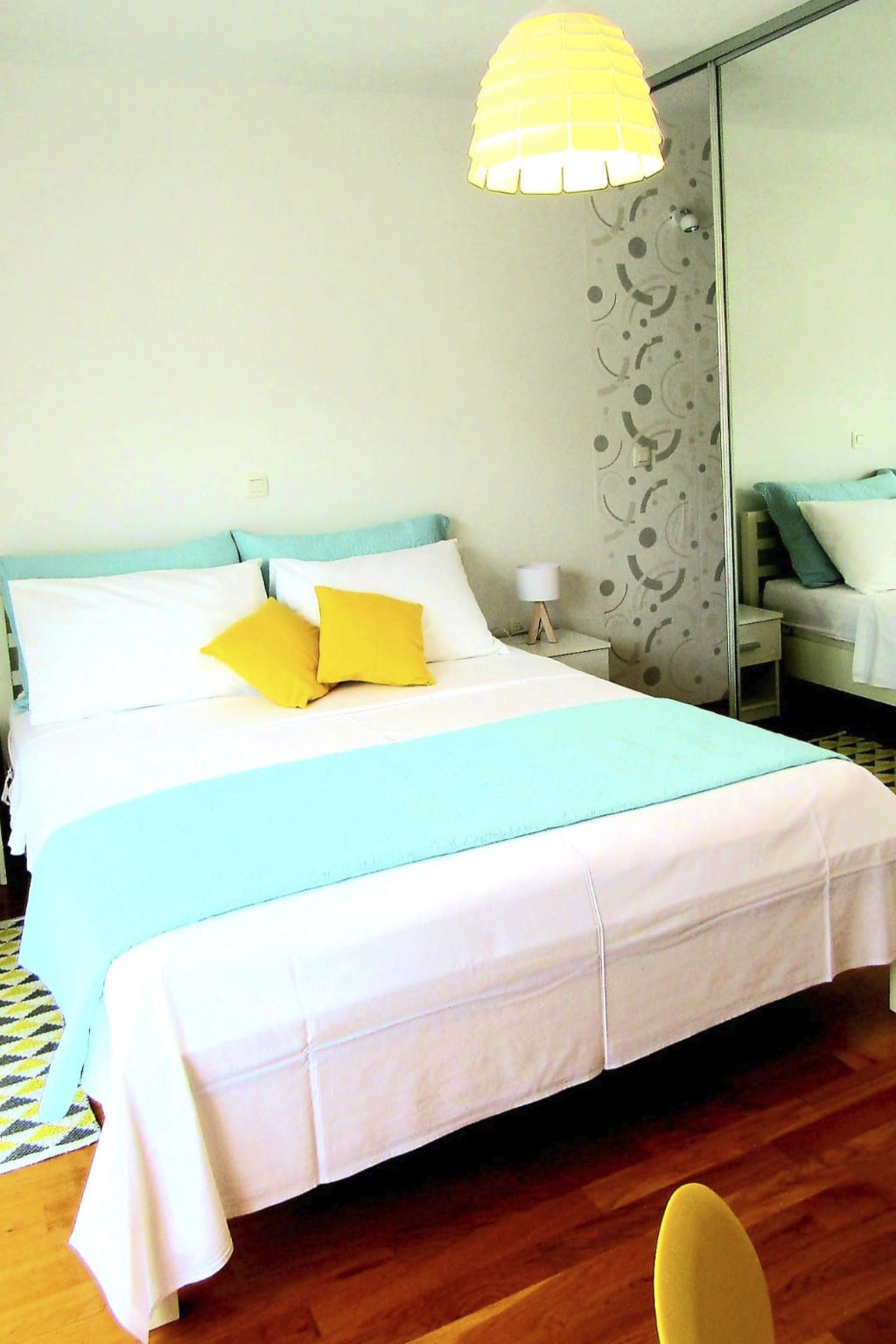 "Split Area Apartment"