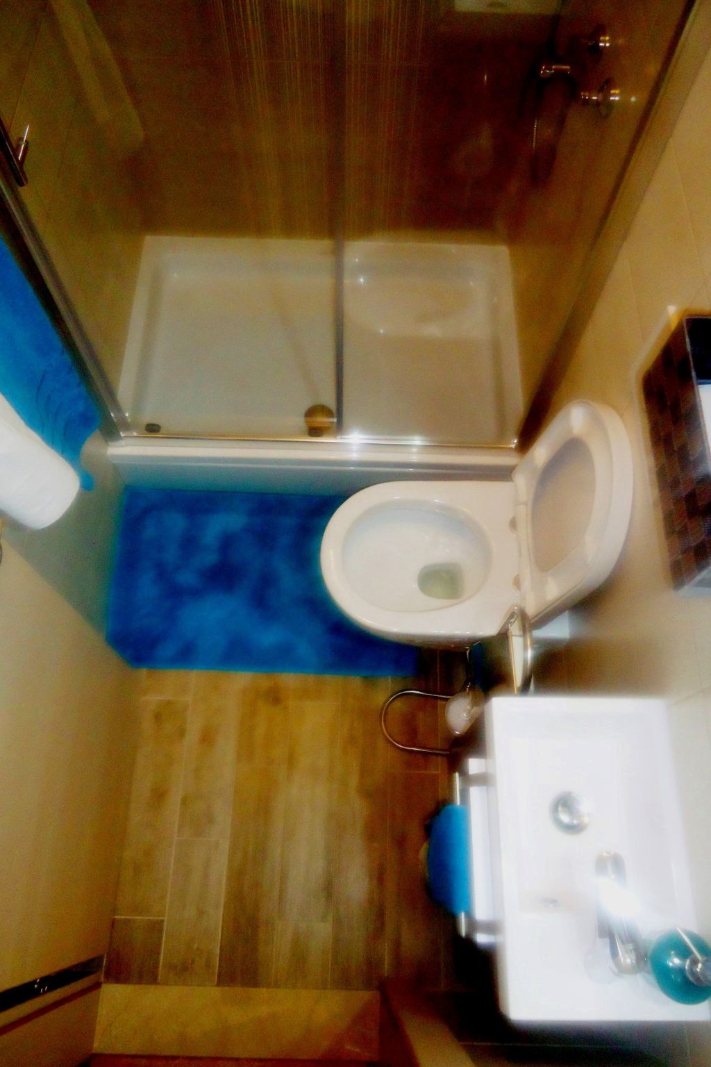 "Split Area Apartment"-Dedans