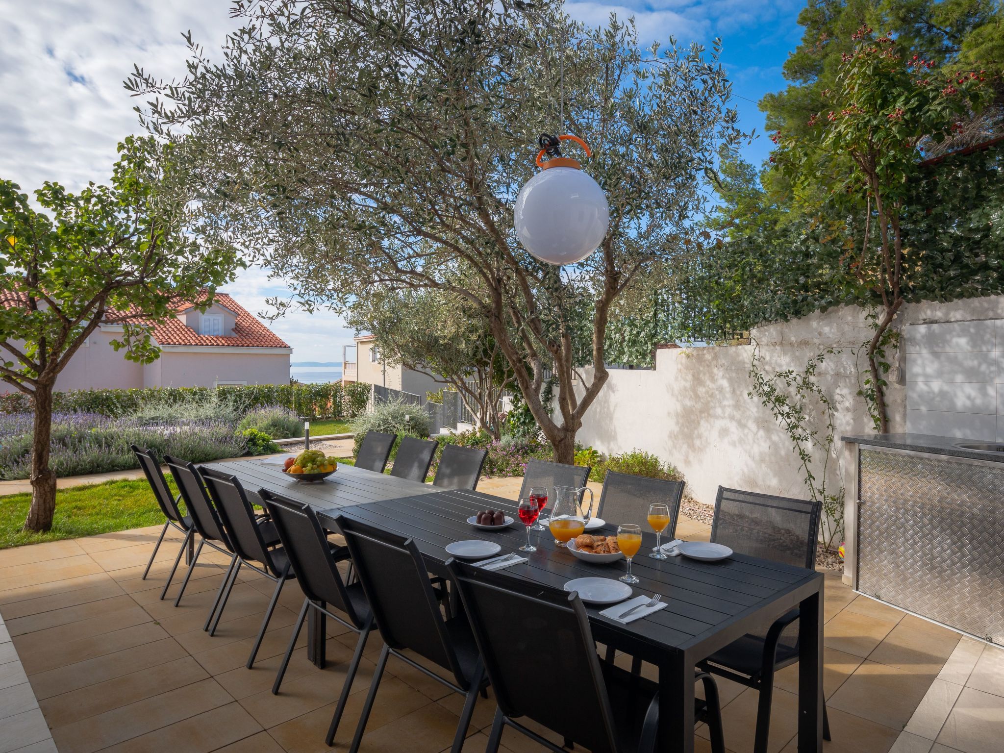 Ferienvilla "Elena" mit eigenem Pool-Drinnen