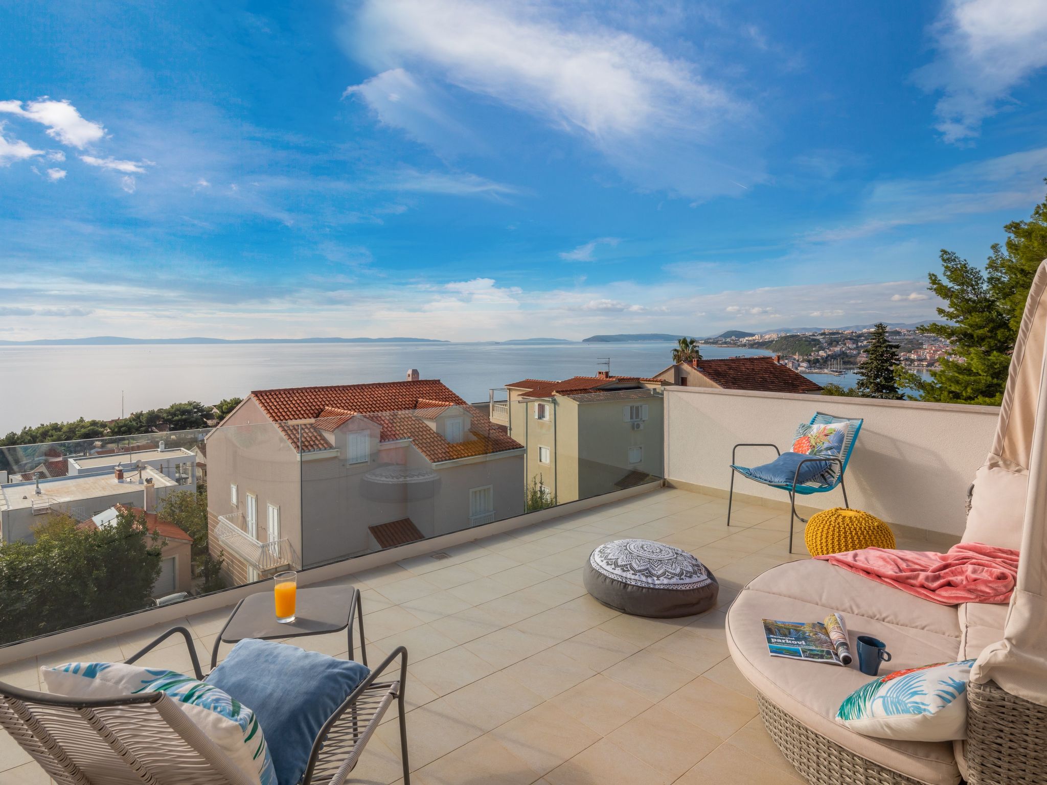 Ferienvilla "Elena" mit eigenem Pool-Drinnen